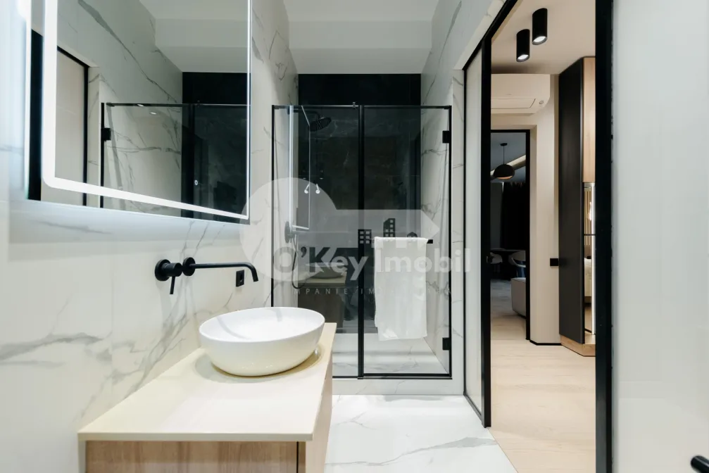 Apartament, Buiucani, GHIOCEILOR