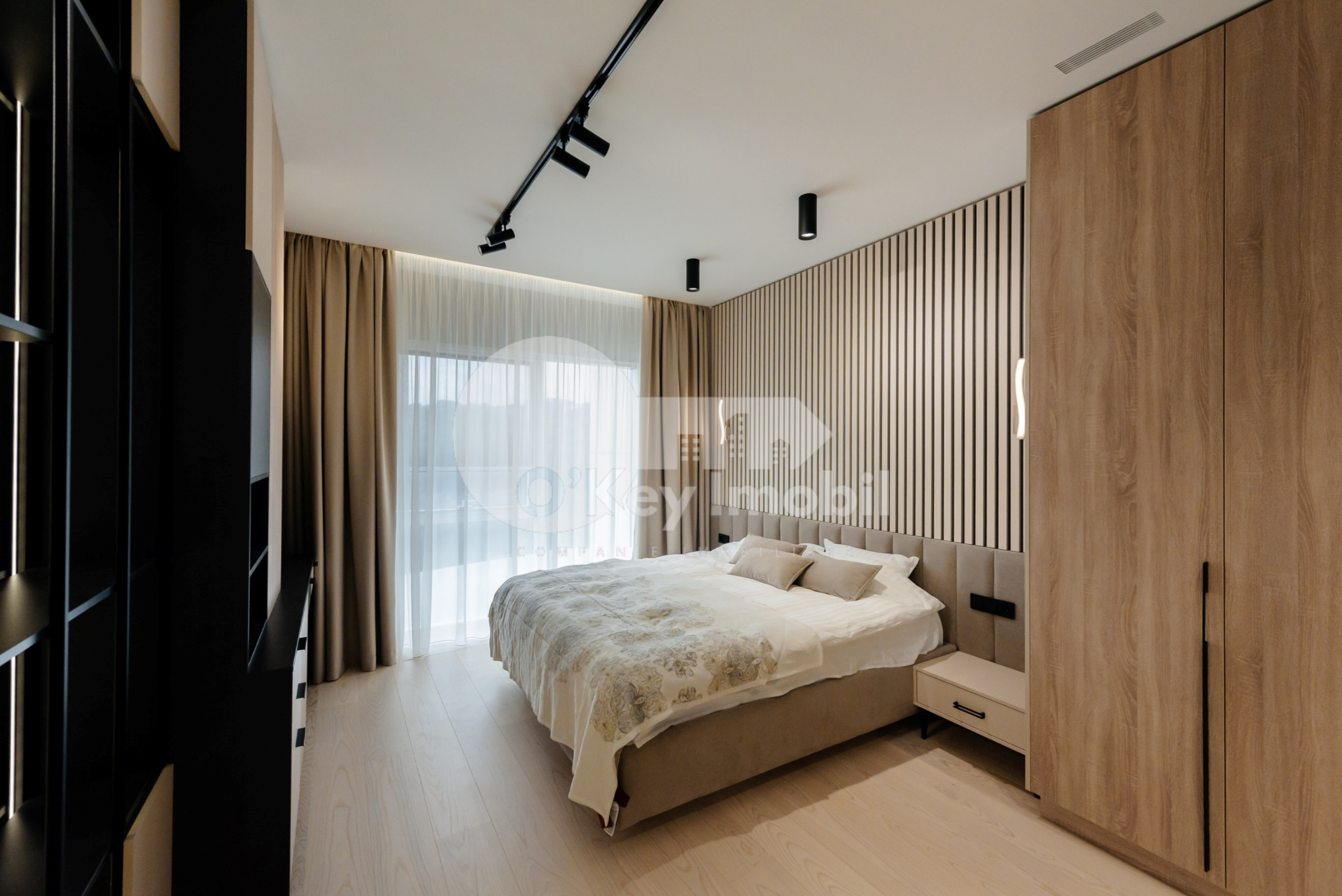 Apartament, Buiucani, GHIOCEILOR