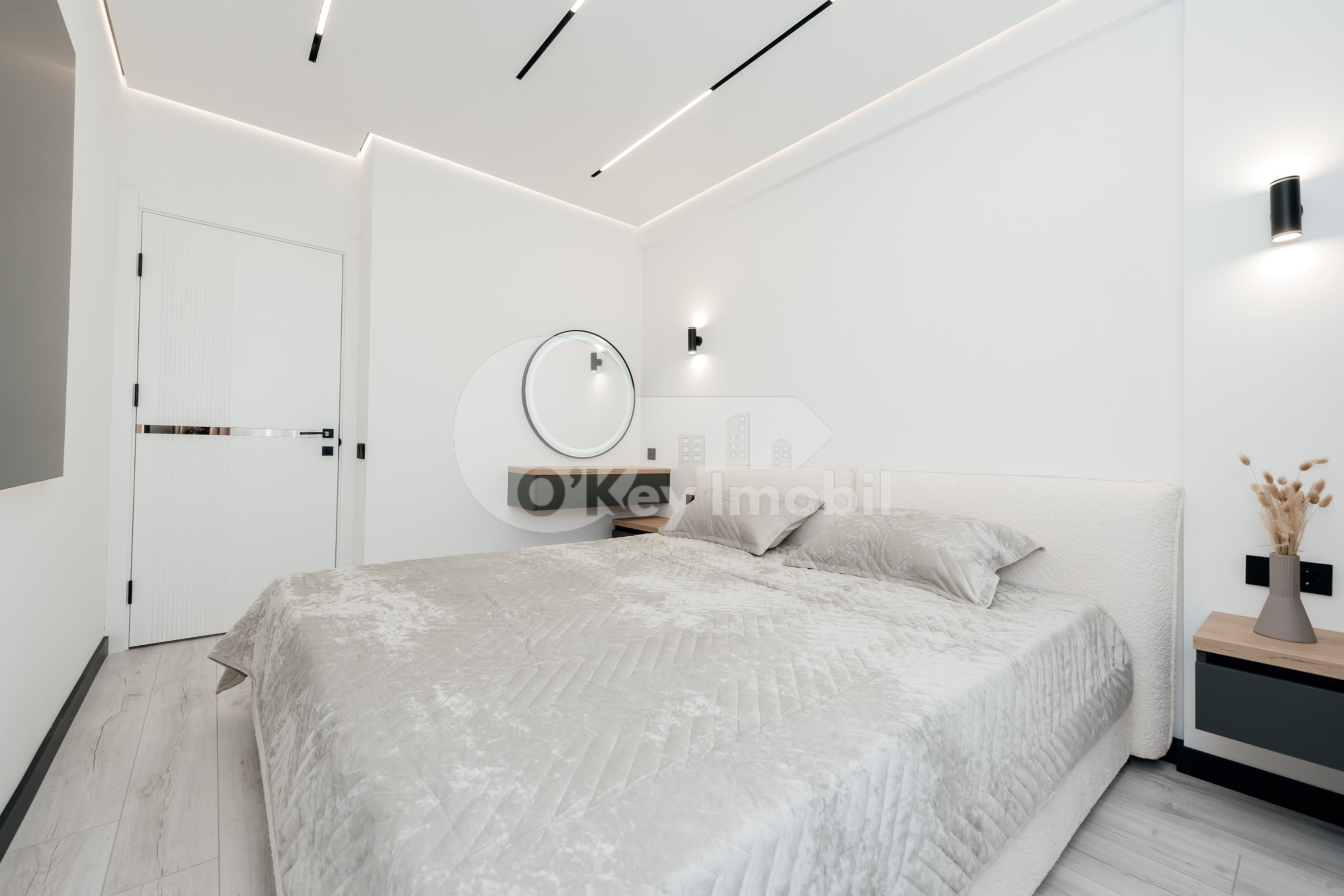 Apartament, Buiucani, VASILE LUPU