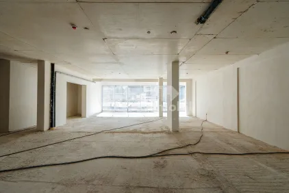 Spațiu Comercial, Buiucani, VASILE LUPU