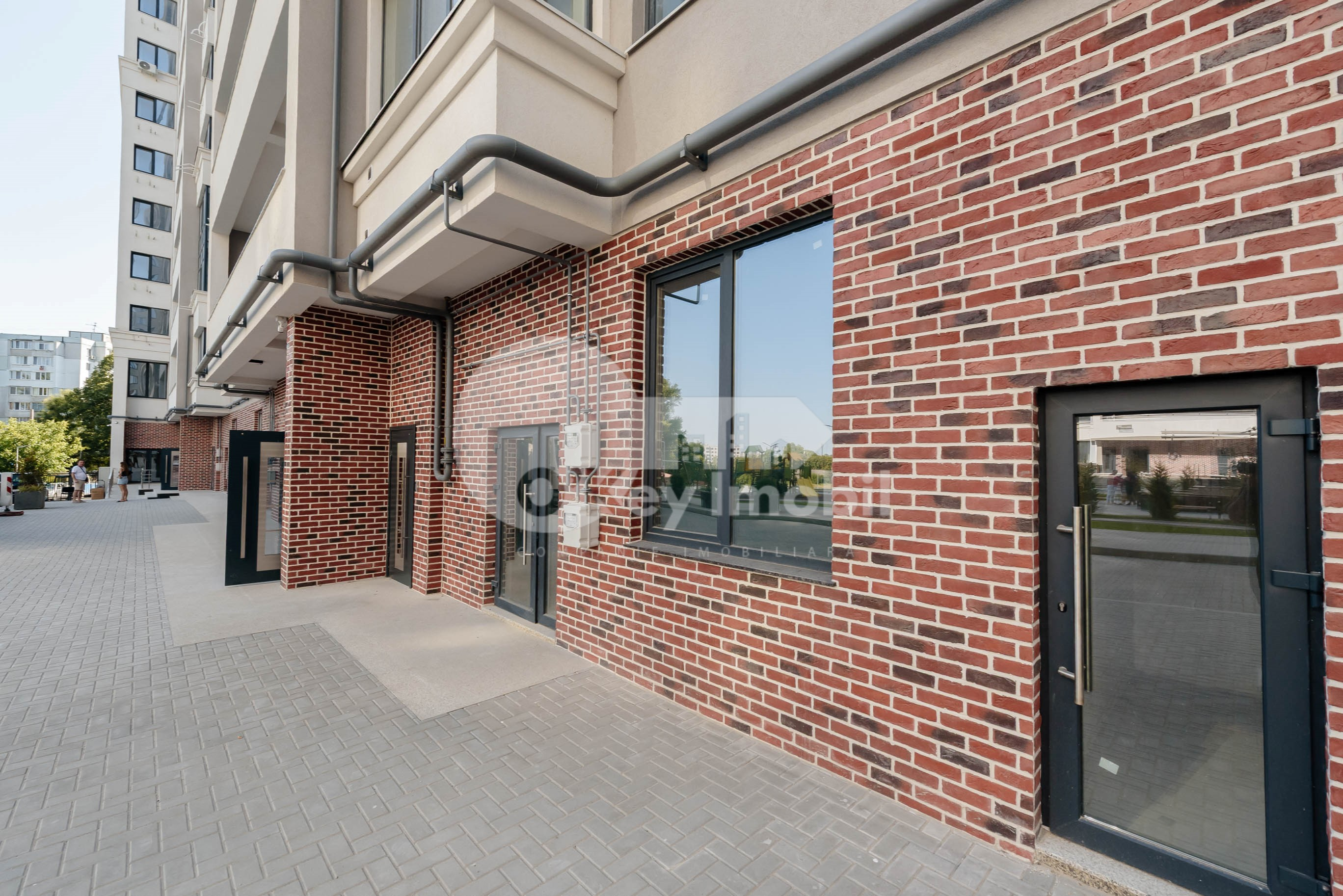 Spațiu Comercial, Buiucani, VASILE LUPU