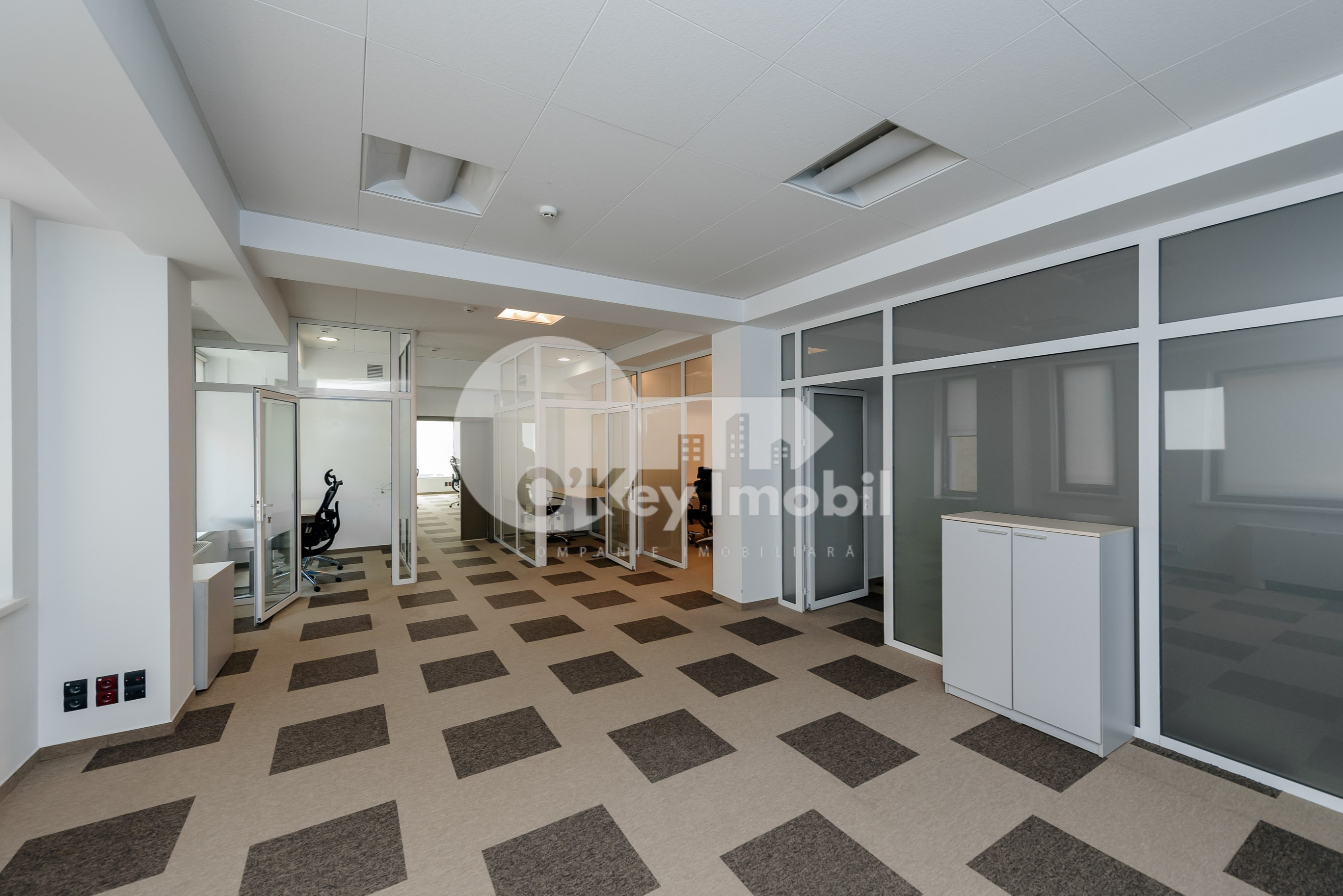 Oficiu, Centru, SFATUL ȚĂRII