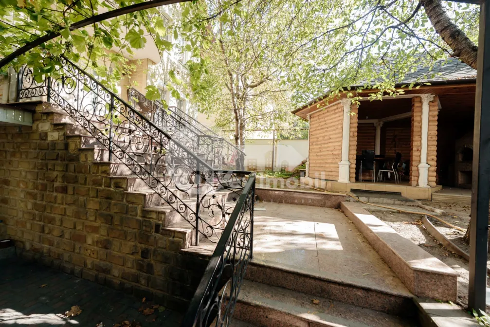 Apartament, Buiucani, ION BUZDUGAN