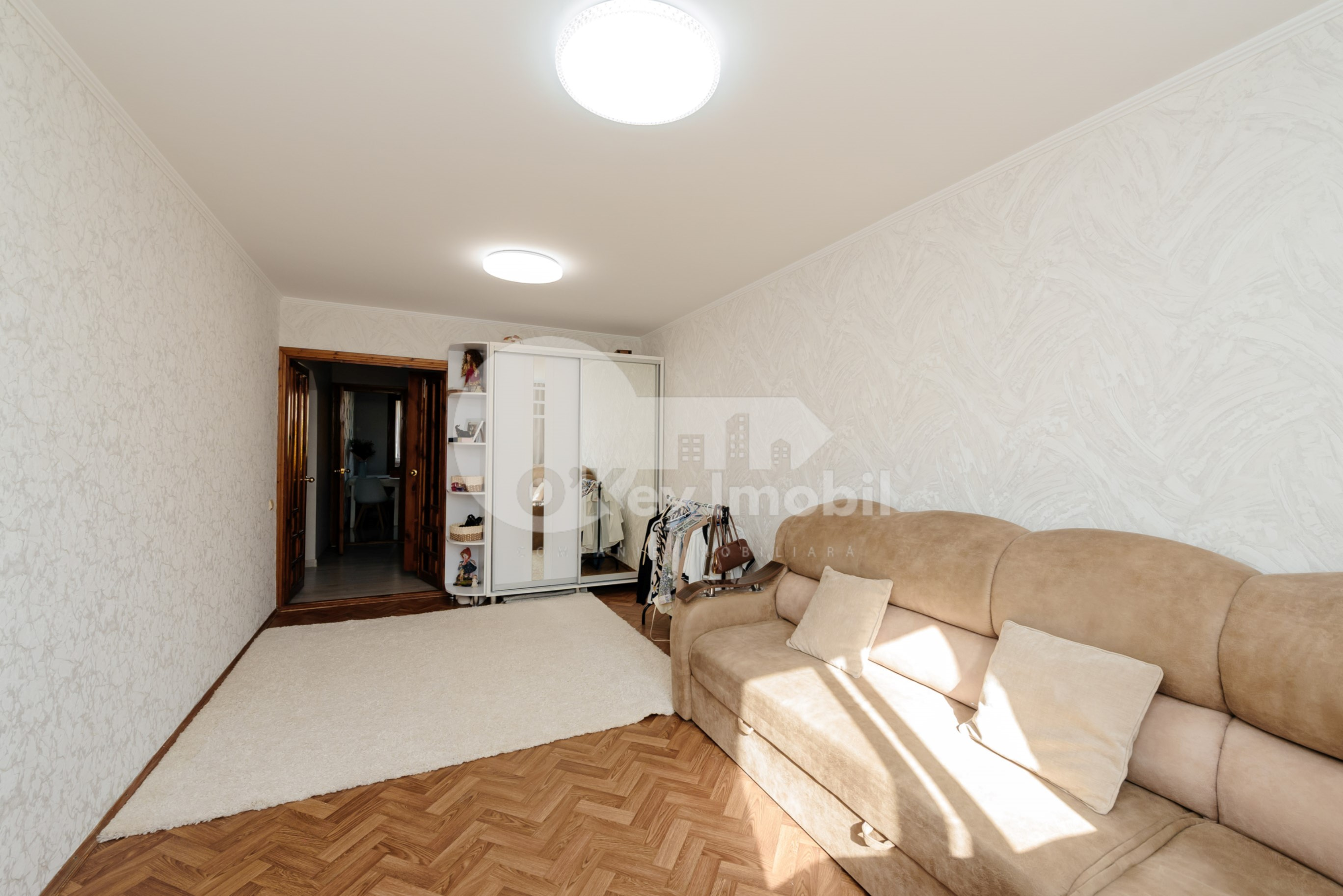 Apartament, Ciocana, MIHAIL SADOVEANU