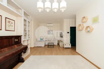 Квартира, Центр, КОЛУМНА