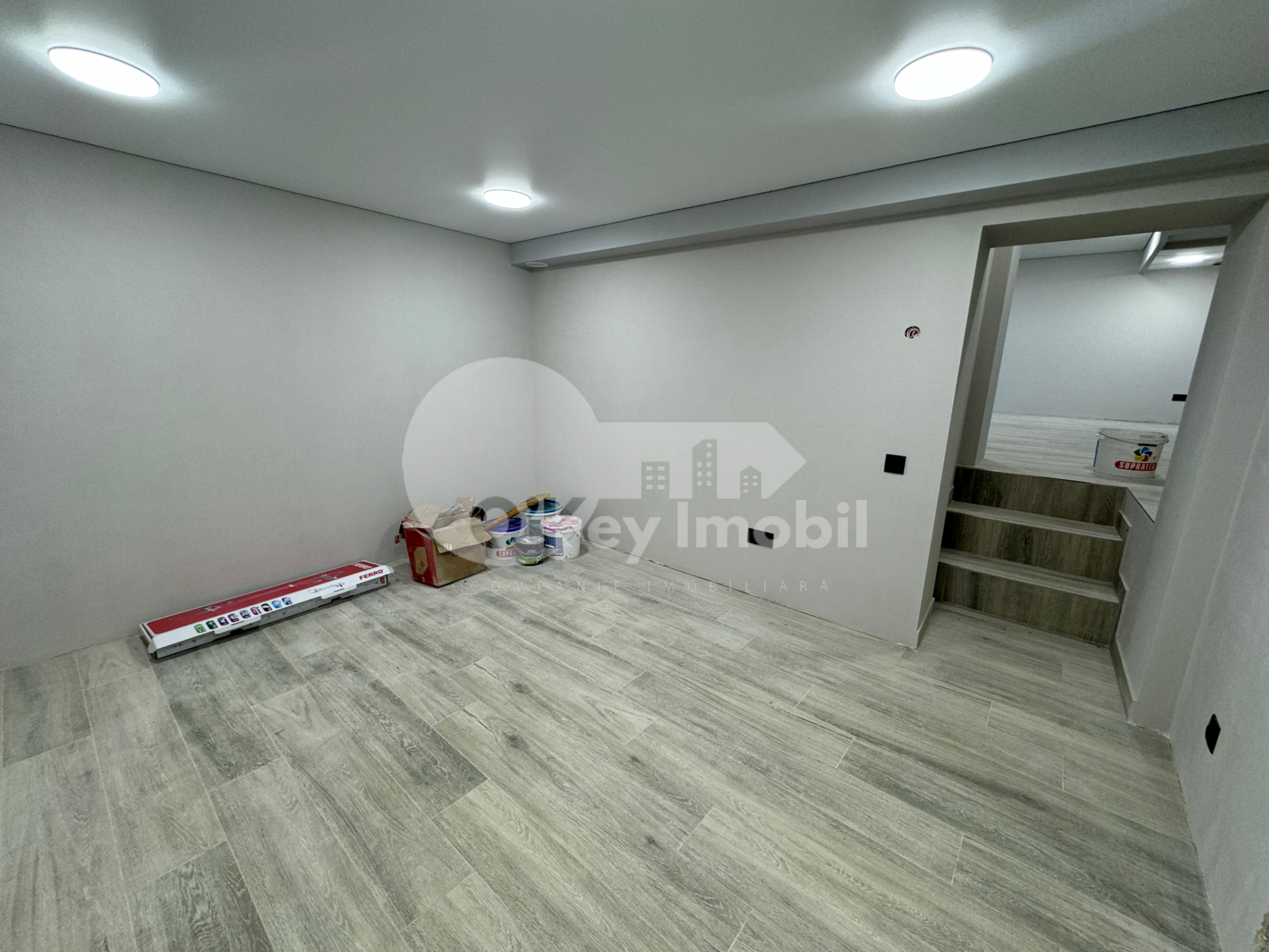 Spațiu comercial, Centru, CIUFLEA