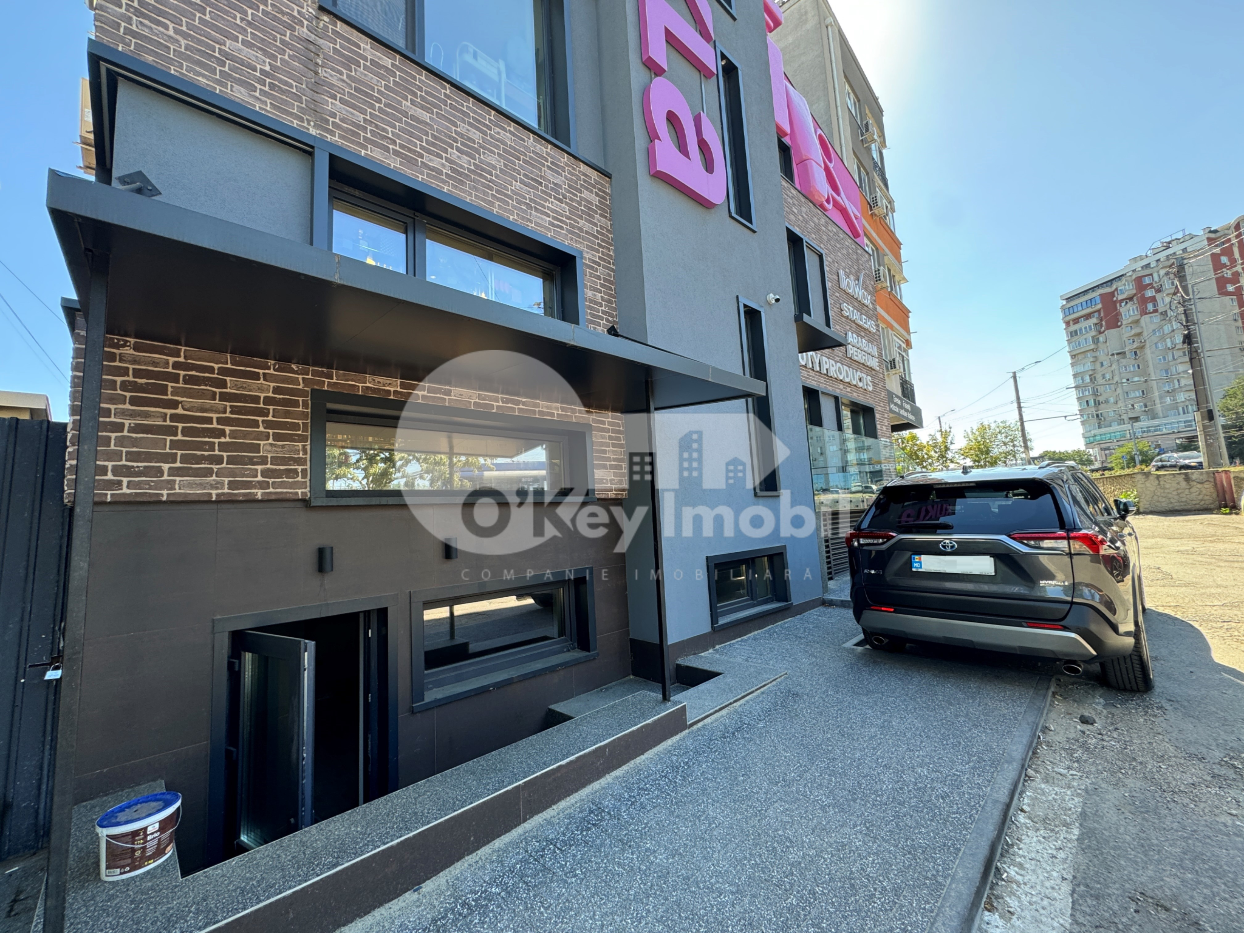 Spațiu comercial, Centru, CIUFLEA