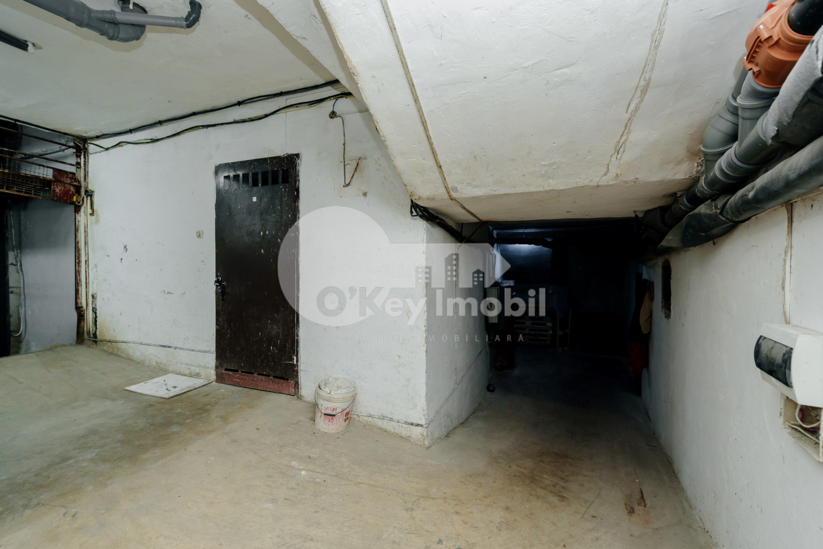 Depozit, Centru, COLUMNA