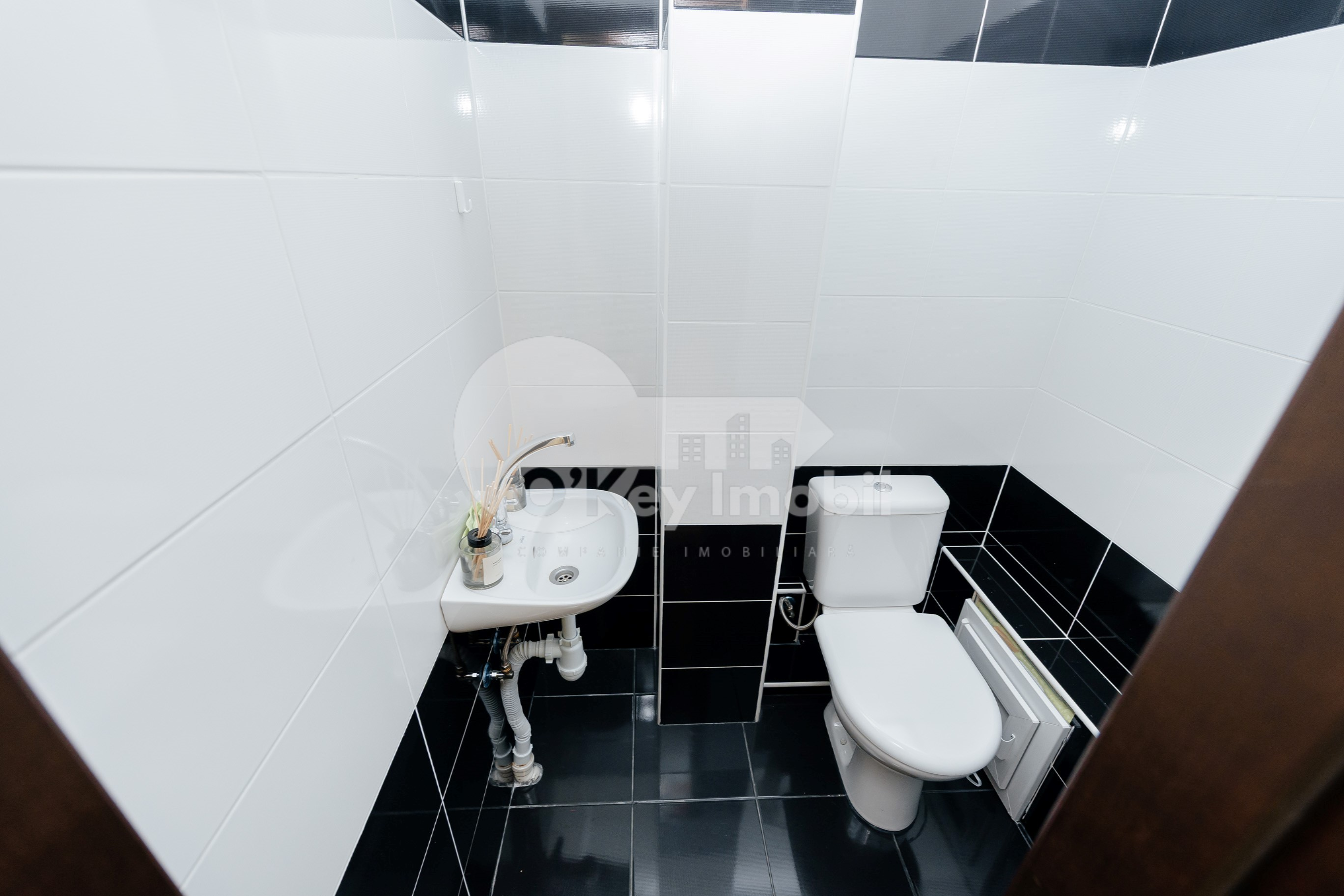 Spațiu comercial, Centru, MITROPOLIT DOSOFTEI