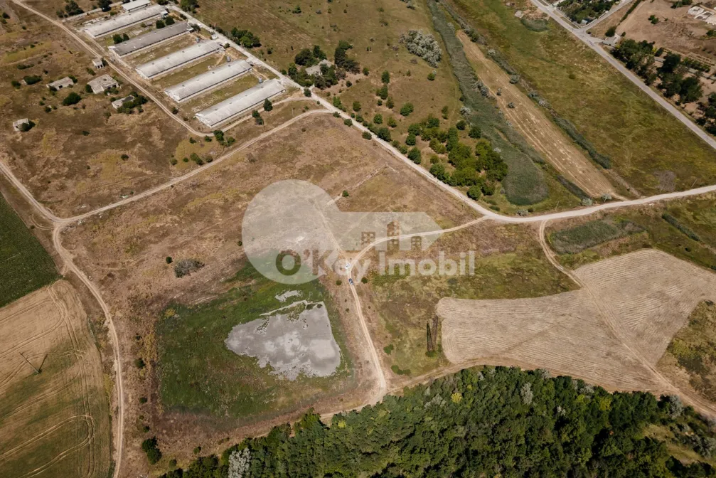 Земельный участок, БУДЕШТЫ