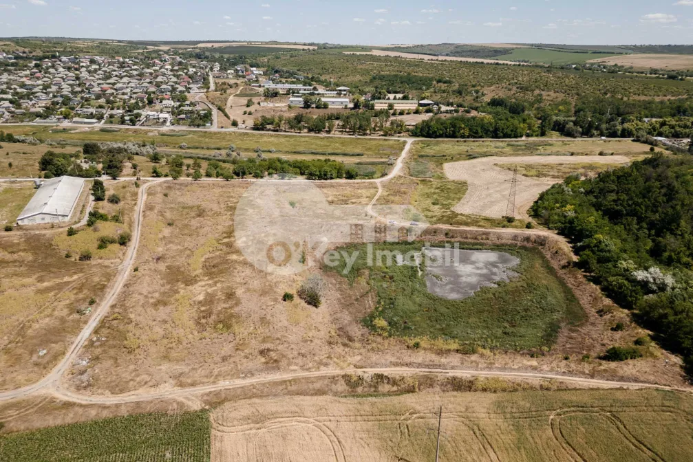 Земельный участок, БУДЕШТЫ