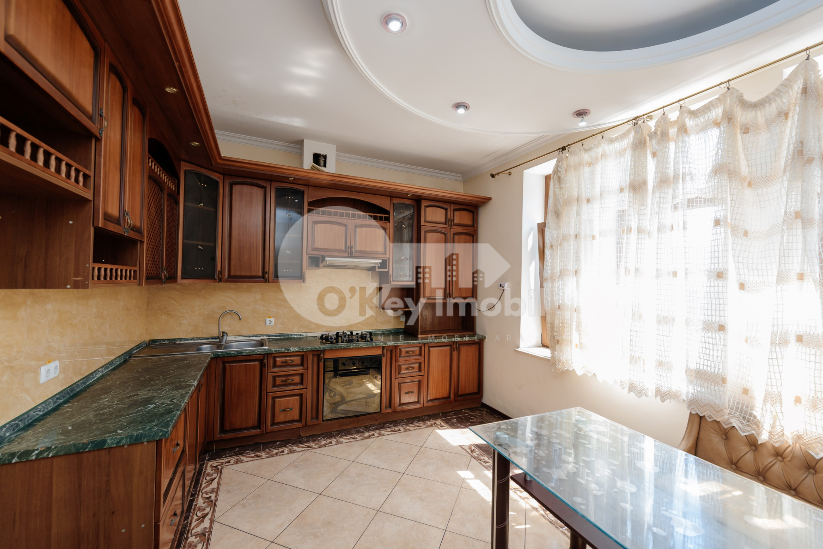 Casă, Telecentru, STR. IALOVENI