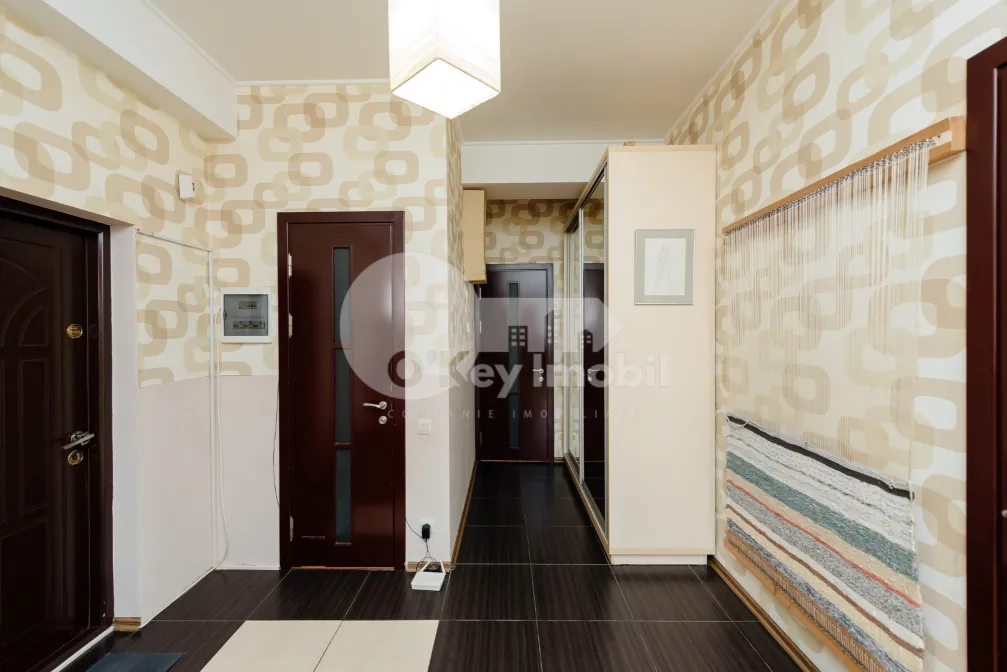 Квартира, Ботаника, ТРАЯН