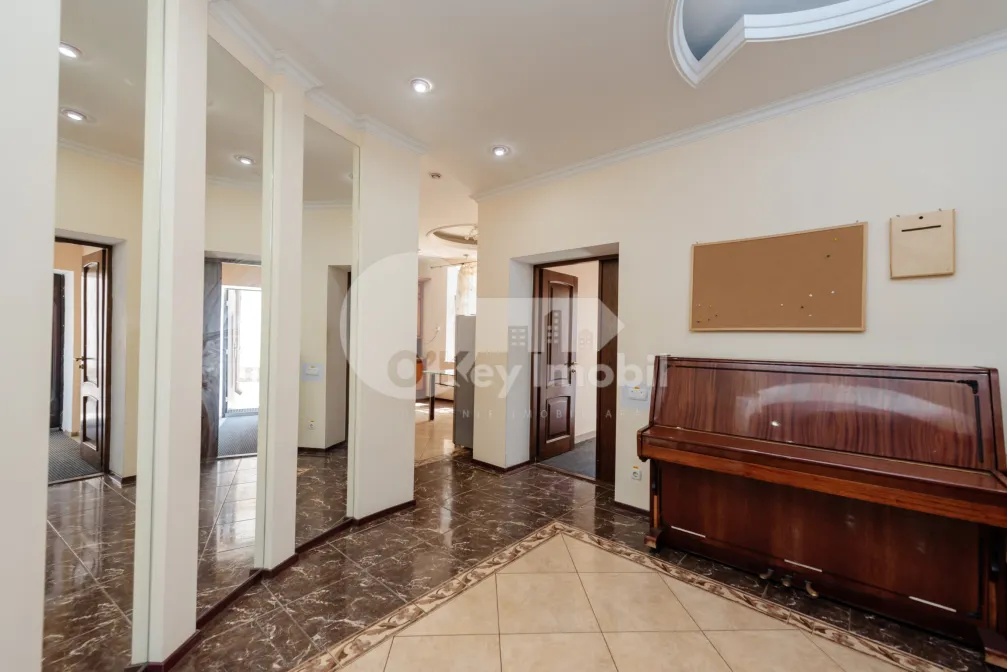 Casă, Telecentru, STR. IALOVENI