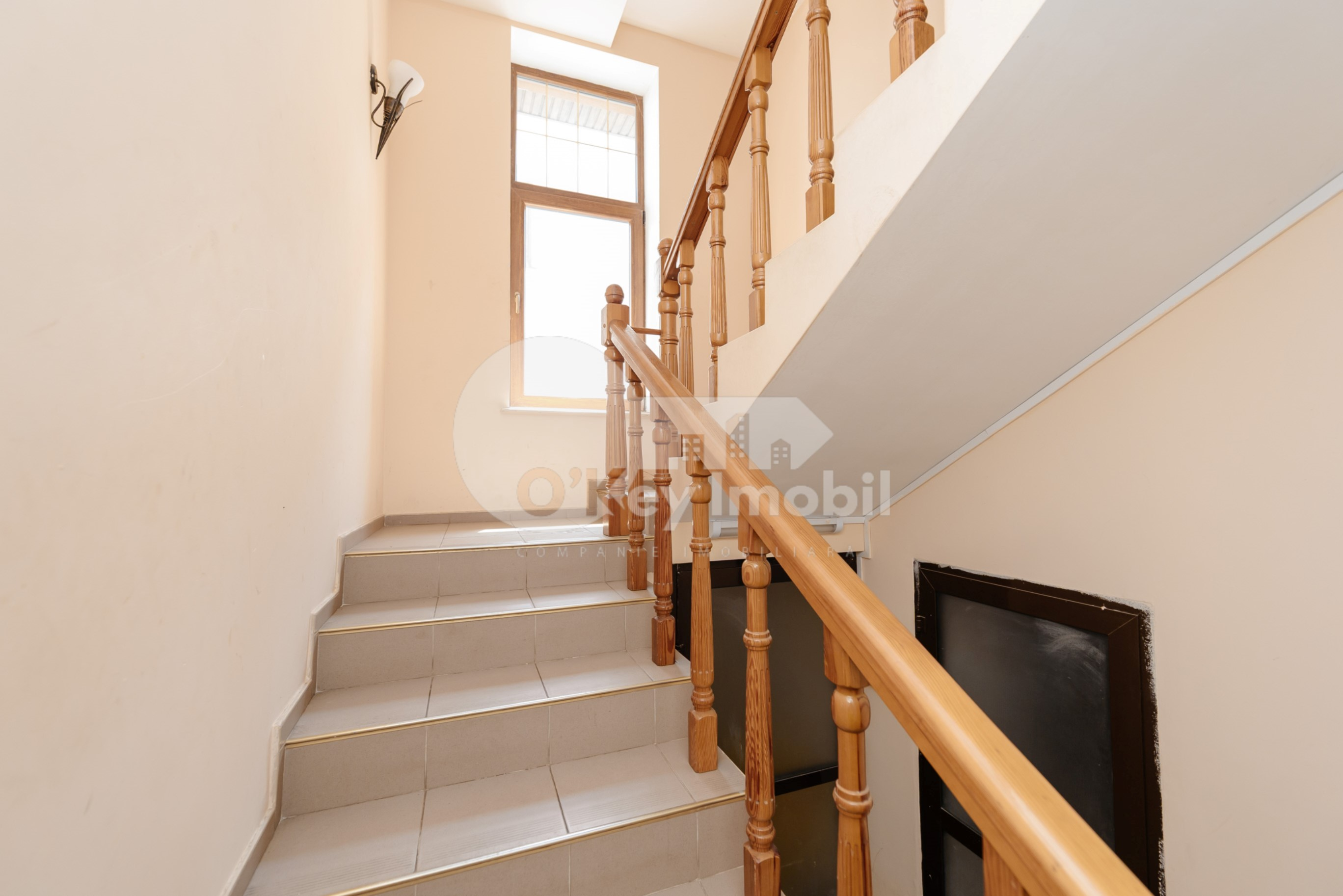 Casă, Telecentru, STR. IALOVENI