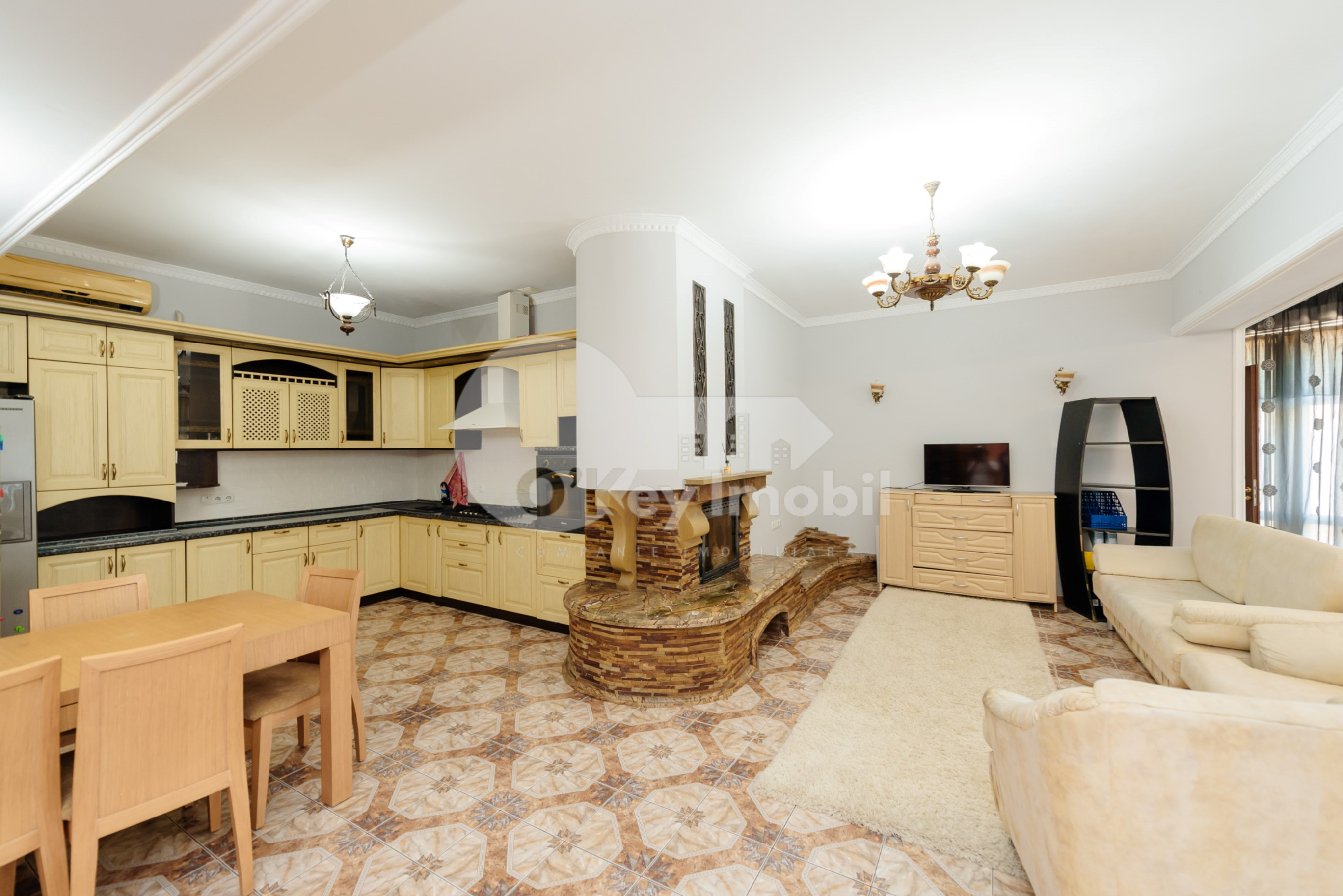 Casă, Telecentru, STR. IALOVENI