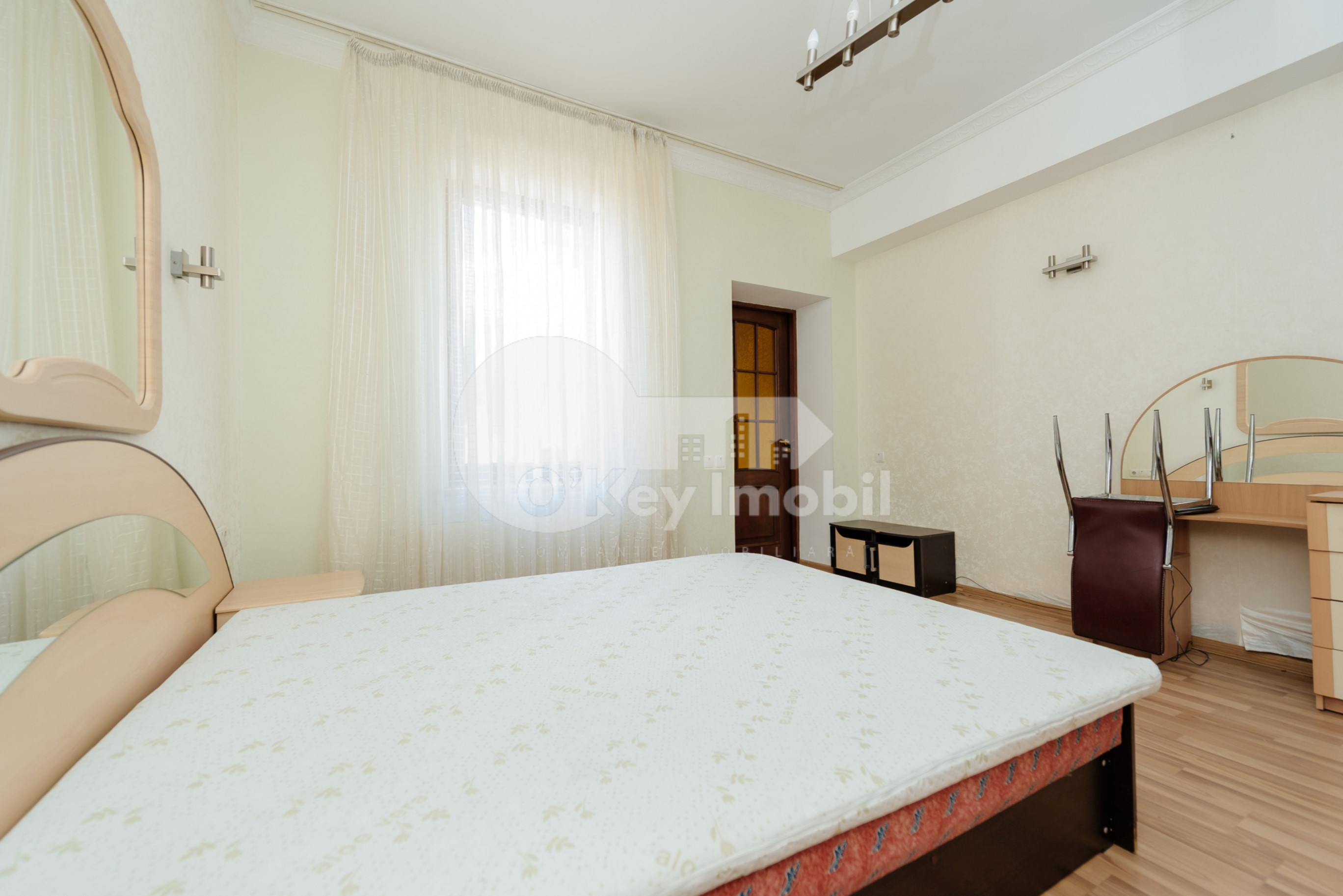 Casă, Telecentru, STR. IALOVENI