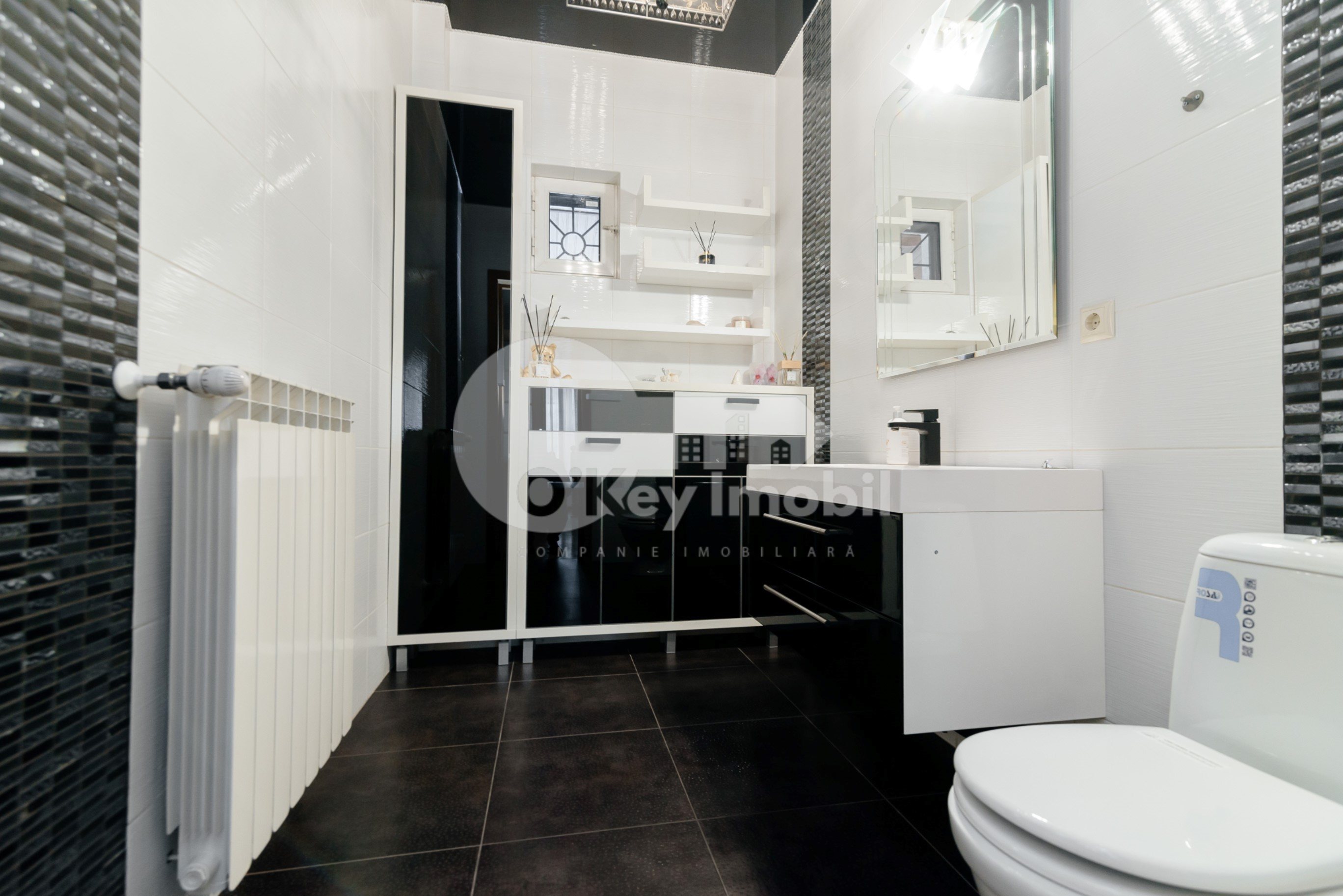 Casă, Buiucani, PRIMĂVERII