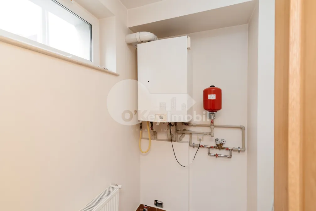 Casă, Buiucani, PRIMĂVERII