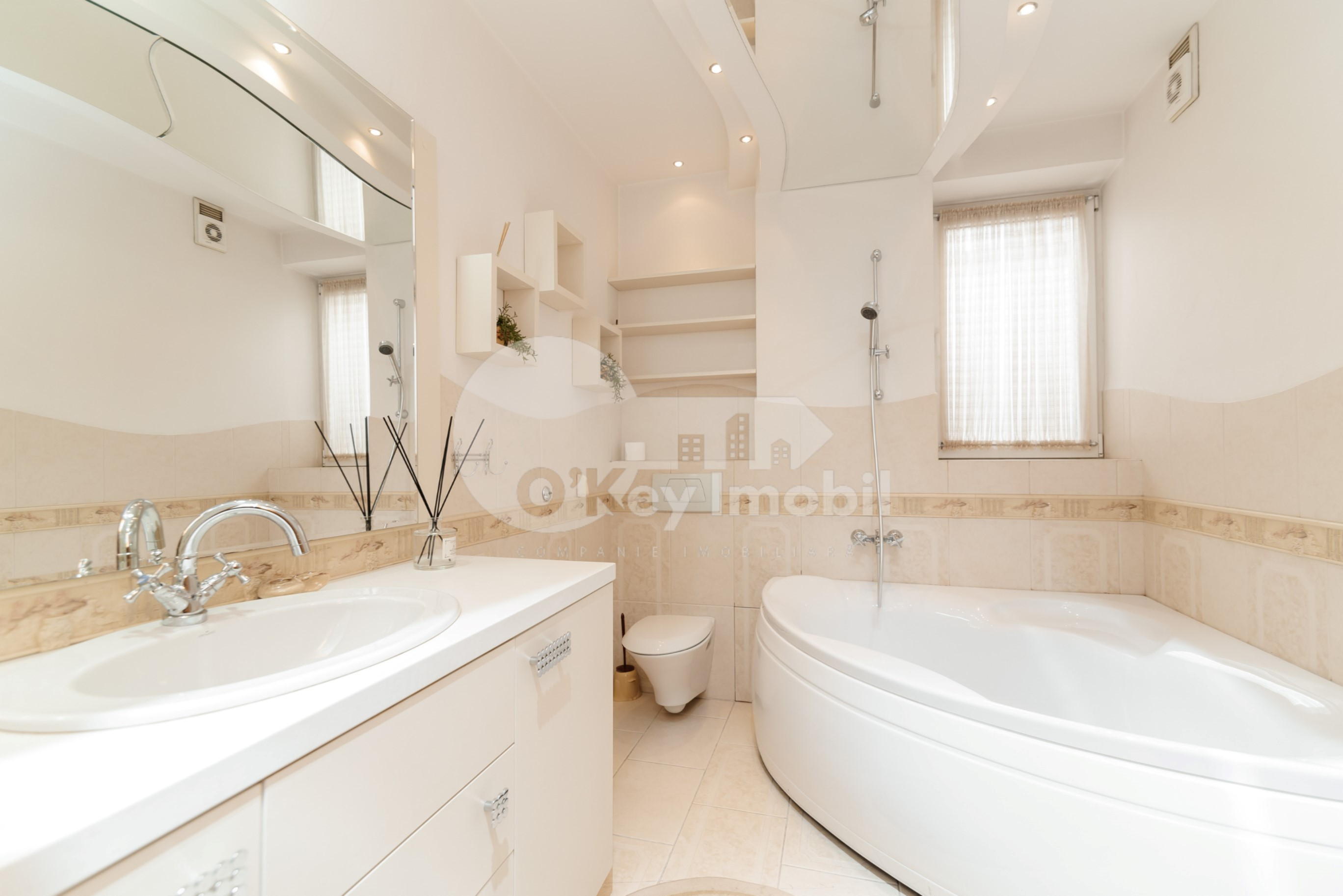 Casă, Buiucani, PRIMĂVERII