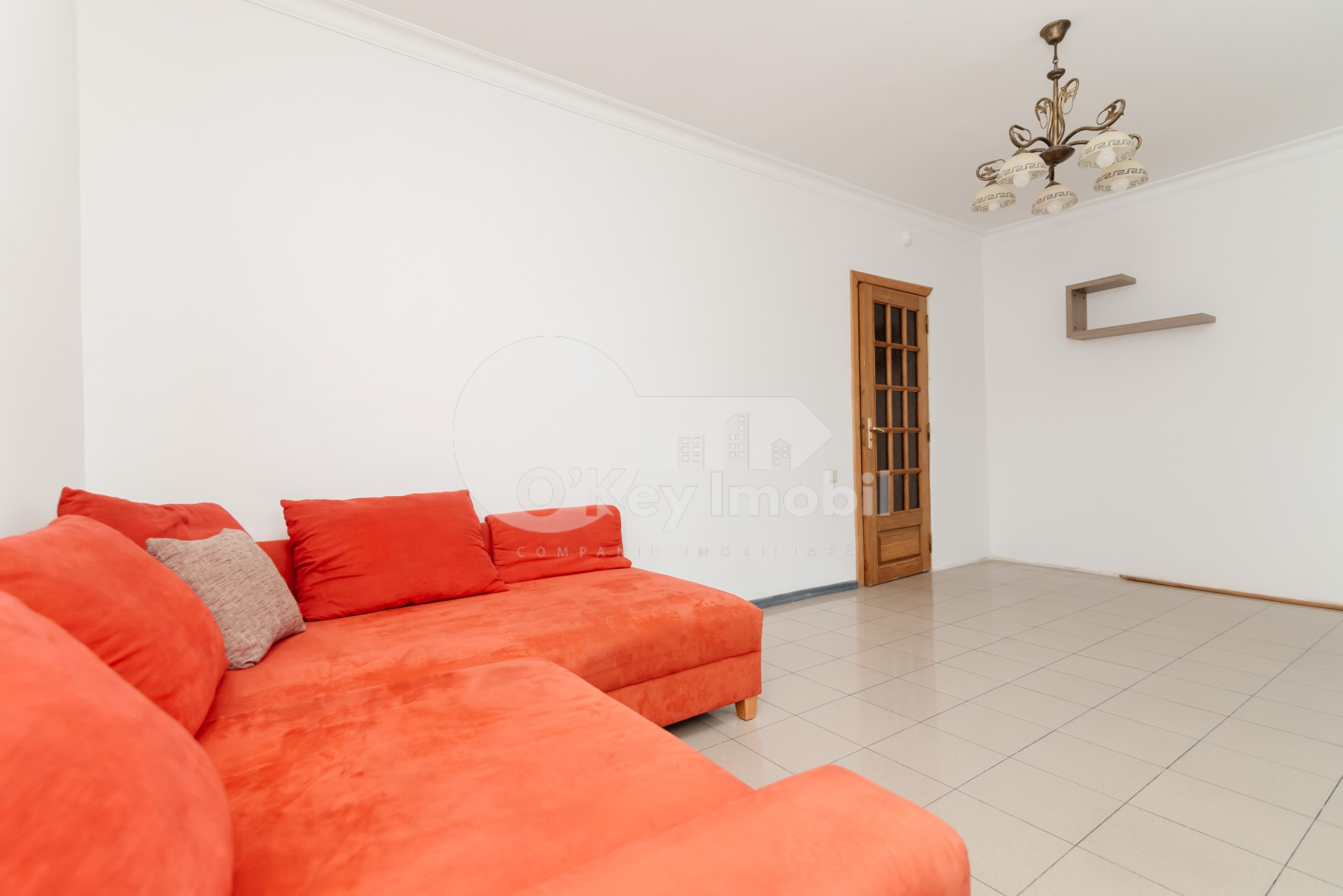 Casă, Buiucani, PRIMĂVERII