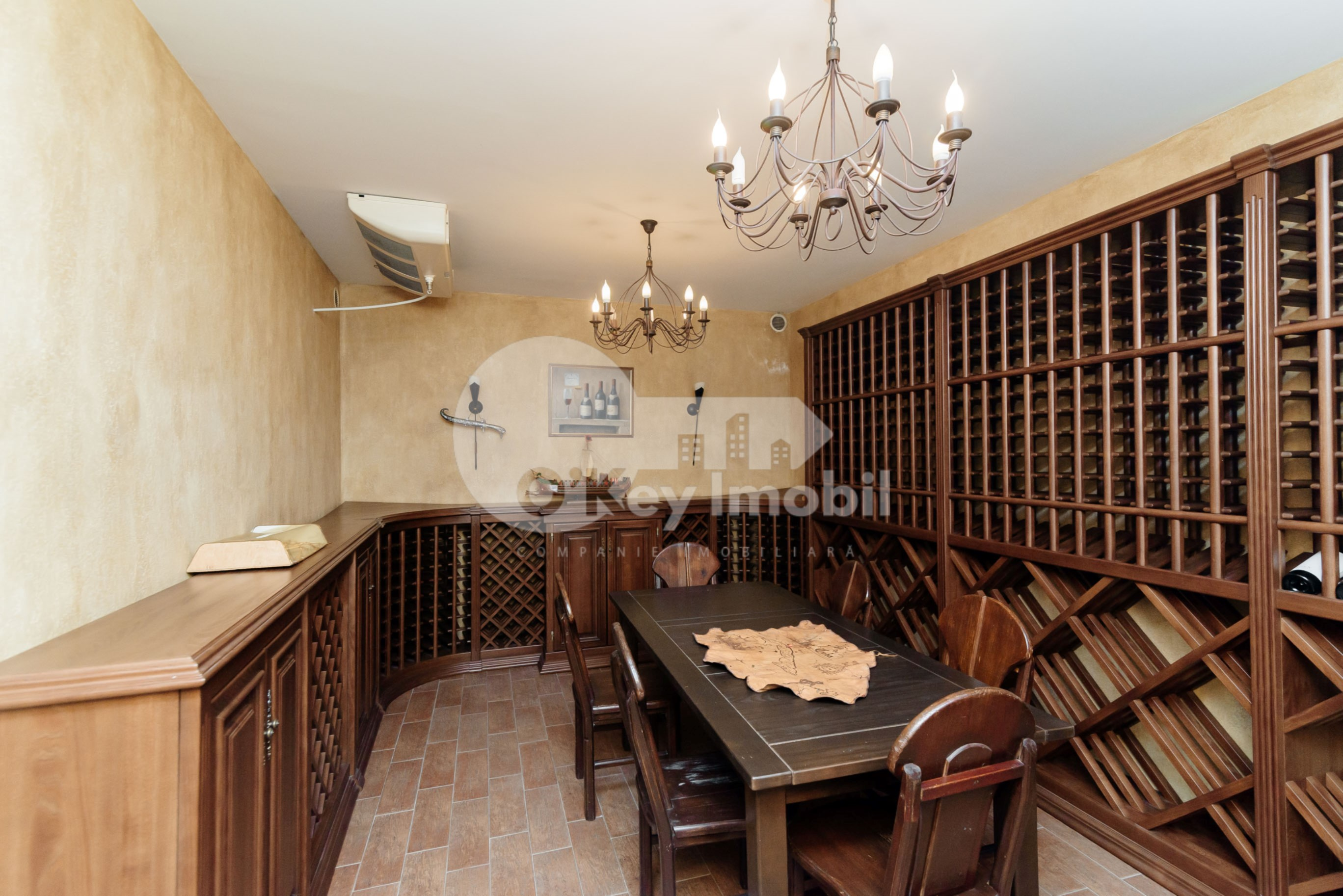 Casă, Buiucani, PRIMĂVERII