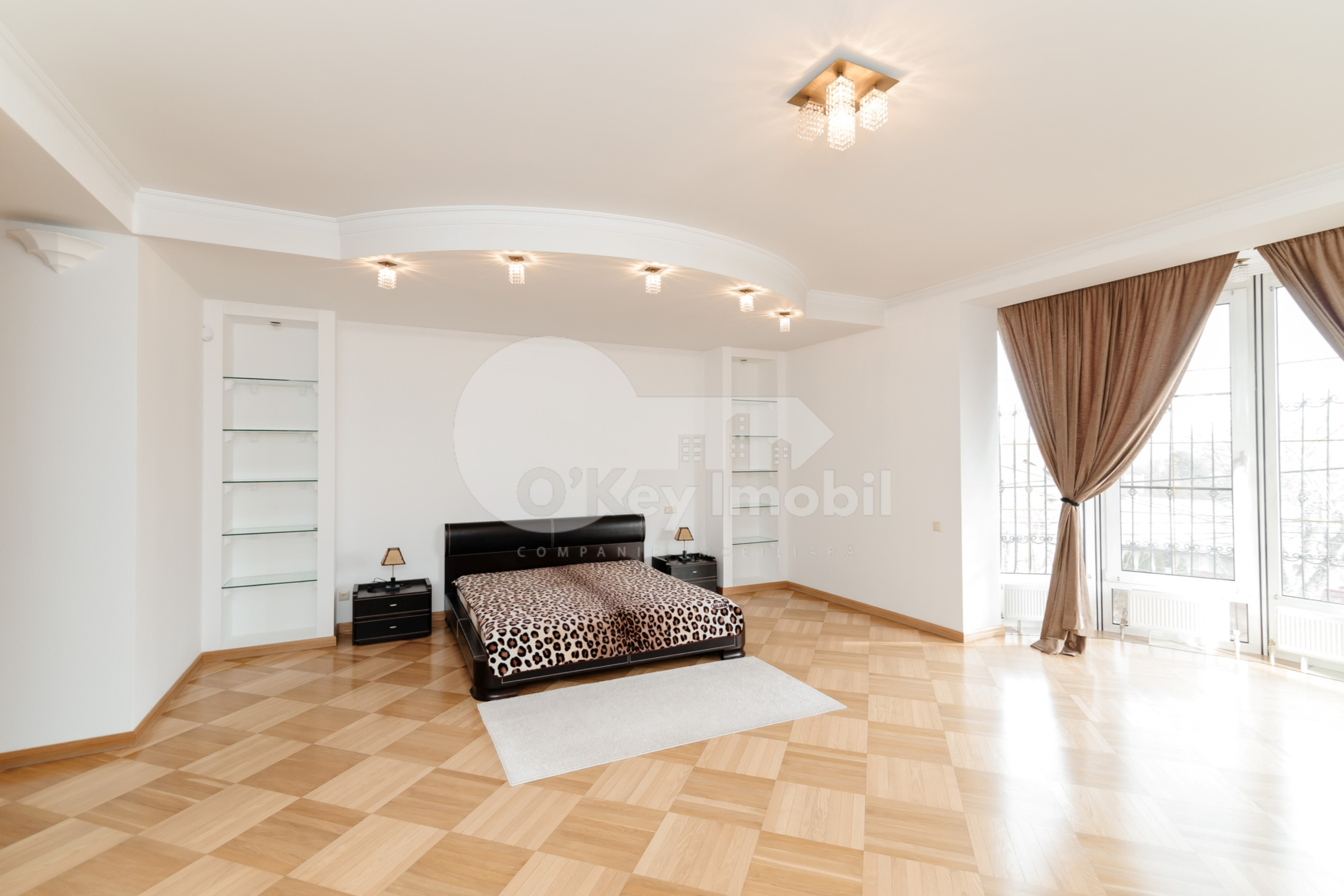 Casă, Buiucani, PRIMĂVERII