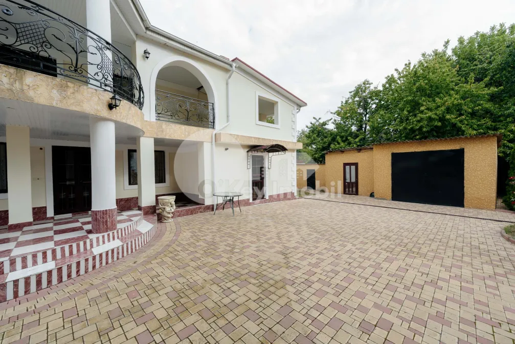 Дом, КОЖУШНА