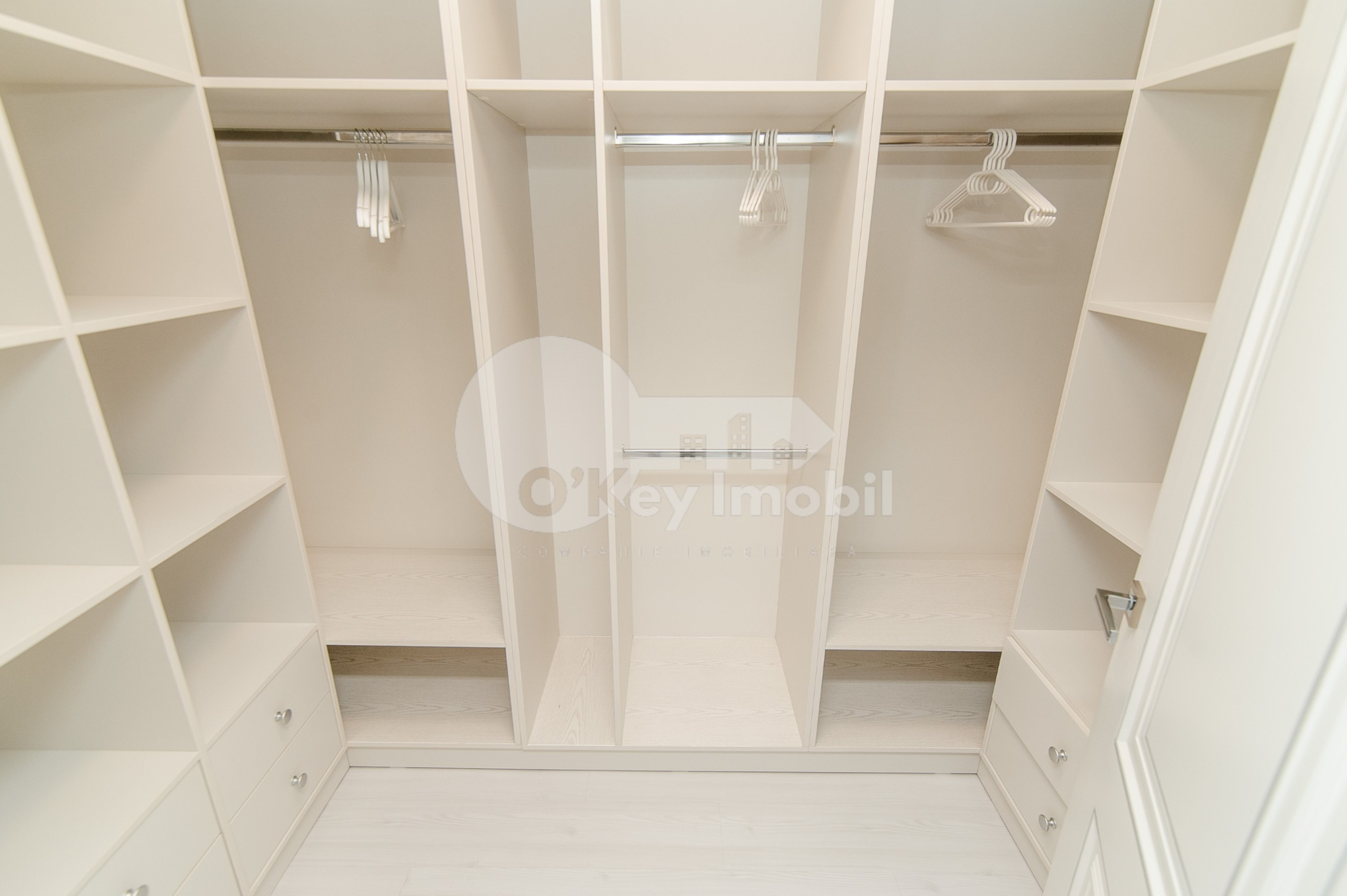 Apartament, Centru, PUȘKIN