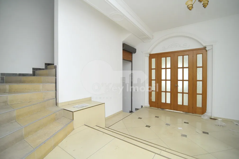 Офис, Центр, ТОМА ЧОРБЭ