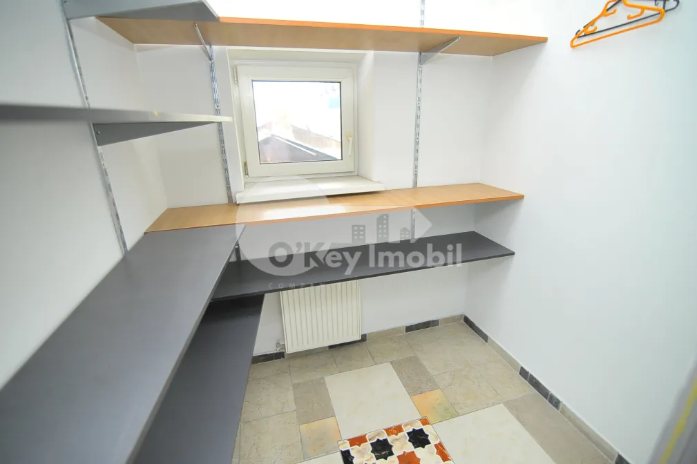 Офис, Центр, ТОМА ЧОРБЭ