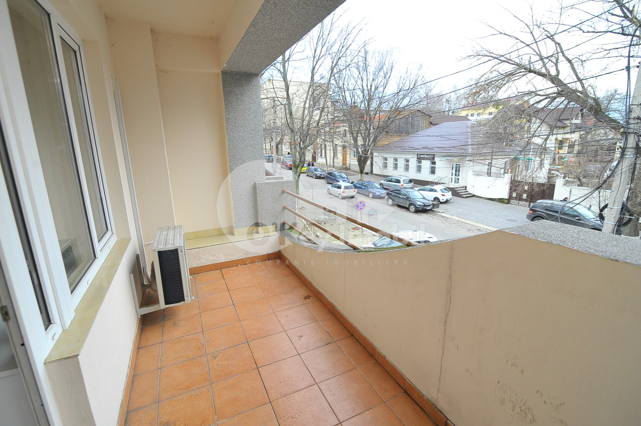 Oficiu, Centru, TOMA CIORBĂ