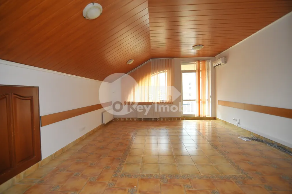 Офис, Центр, ТОМА ЧОРБЭ