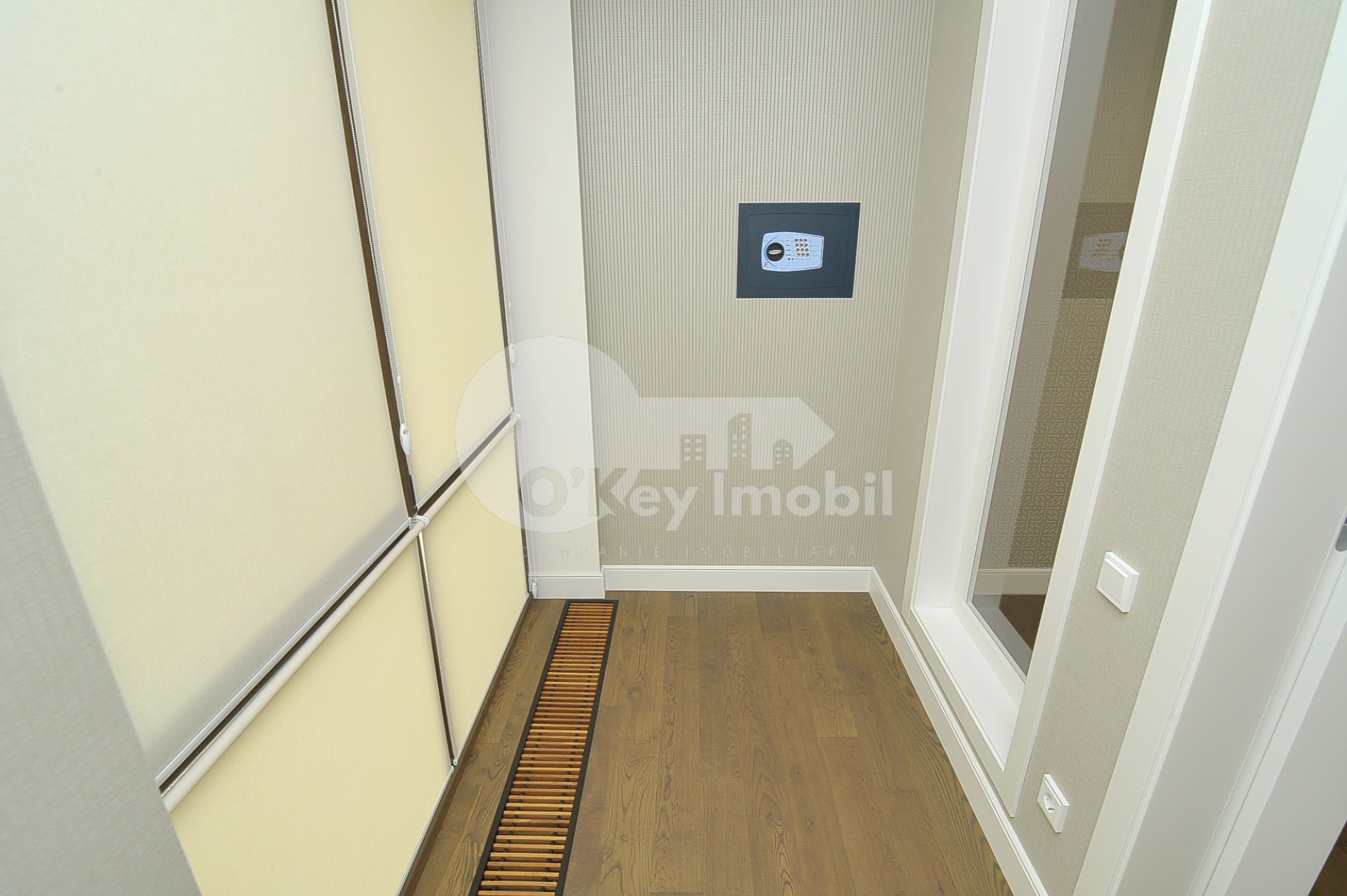 Apartament, Centru, SERGHEI LAZO