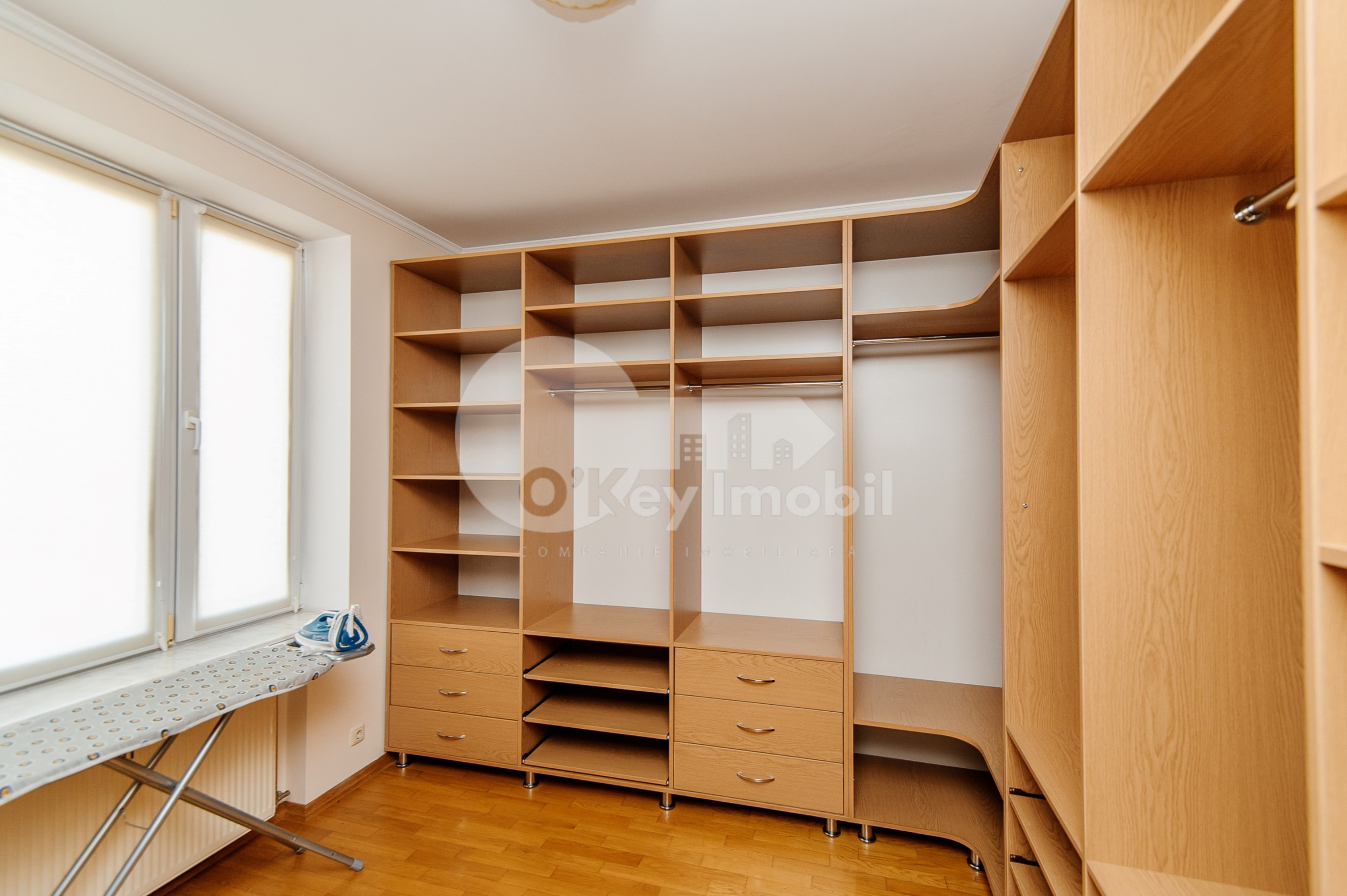 Casă, Buiucani, DONICI