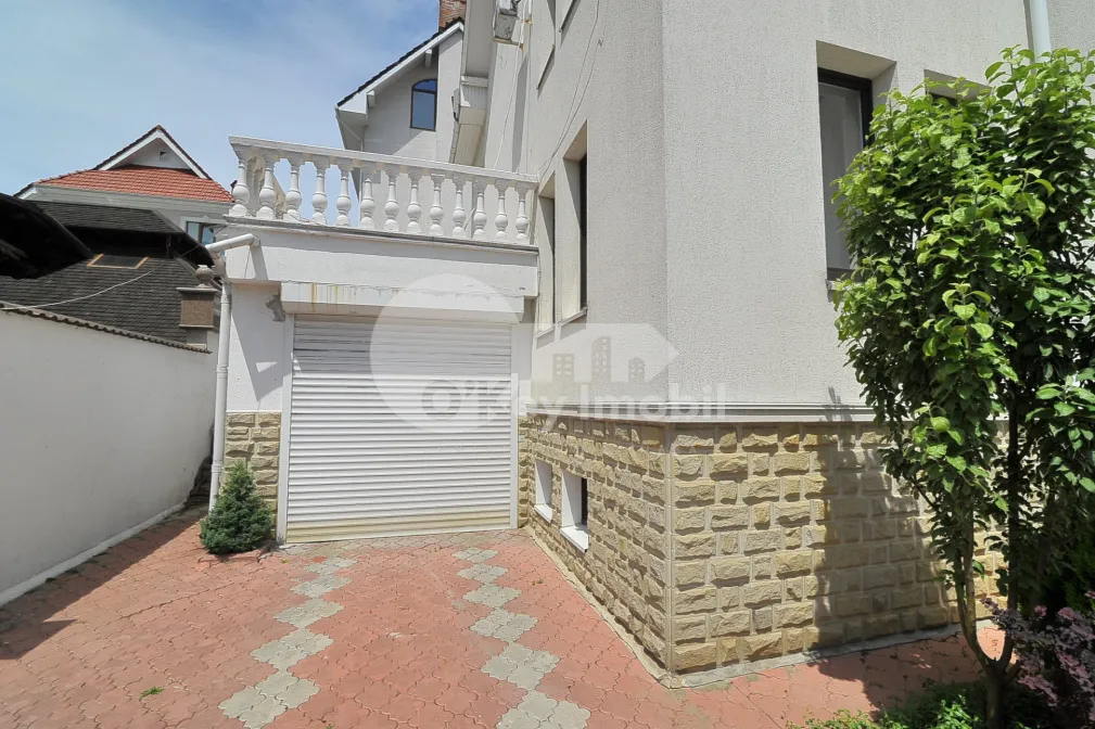 Дом — ул. Михай Еминеску — Ботаника