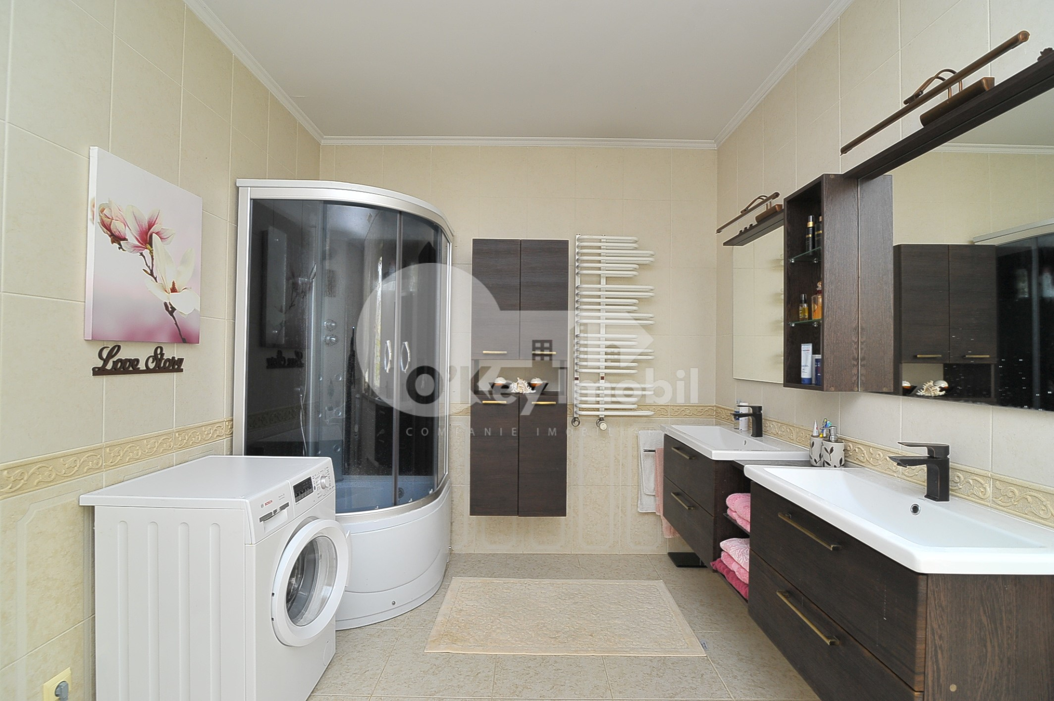 Casă - str-la Mihai Eminescu - Botanica