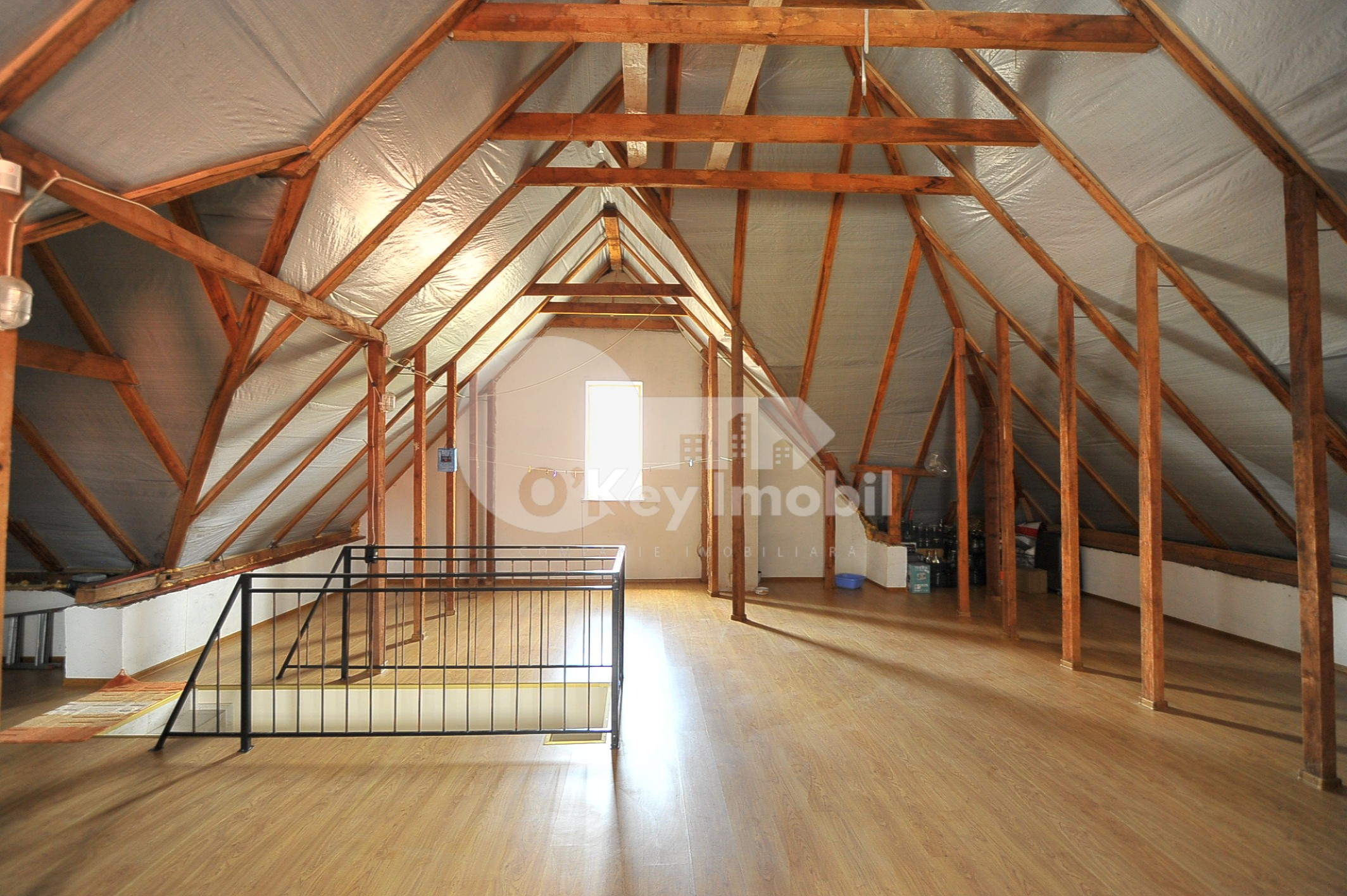 Casă - str-la Mihai Eminescu - Botanica