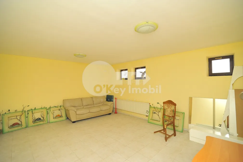 Дом — ул. Михай Еминеску — Ботаника