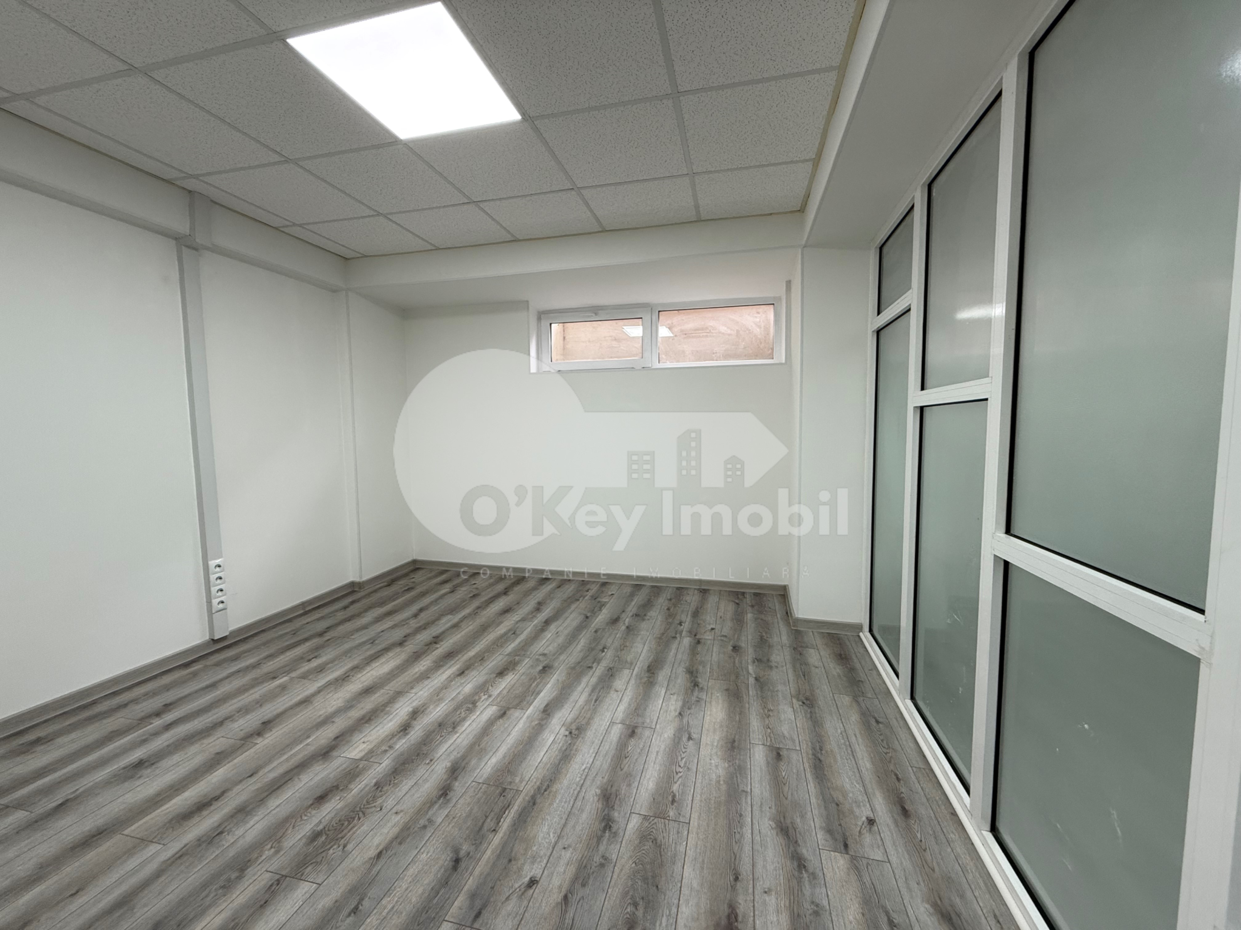 Oficiu, Centru, PETRU RAREȘ