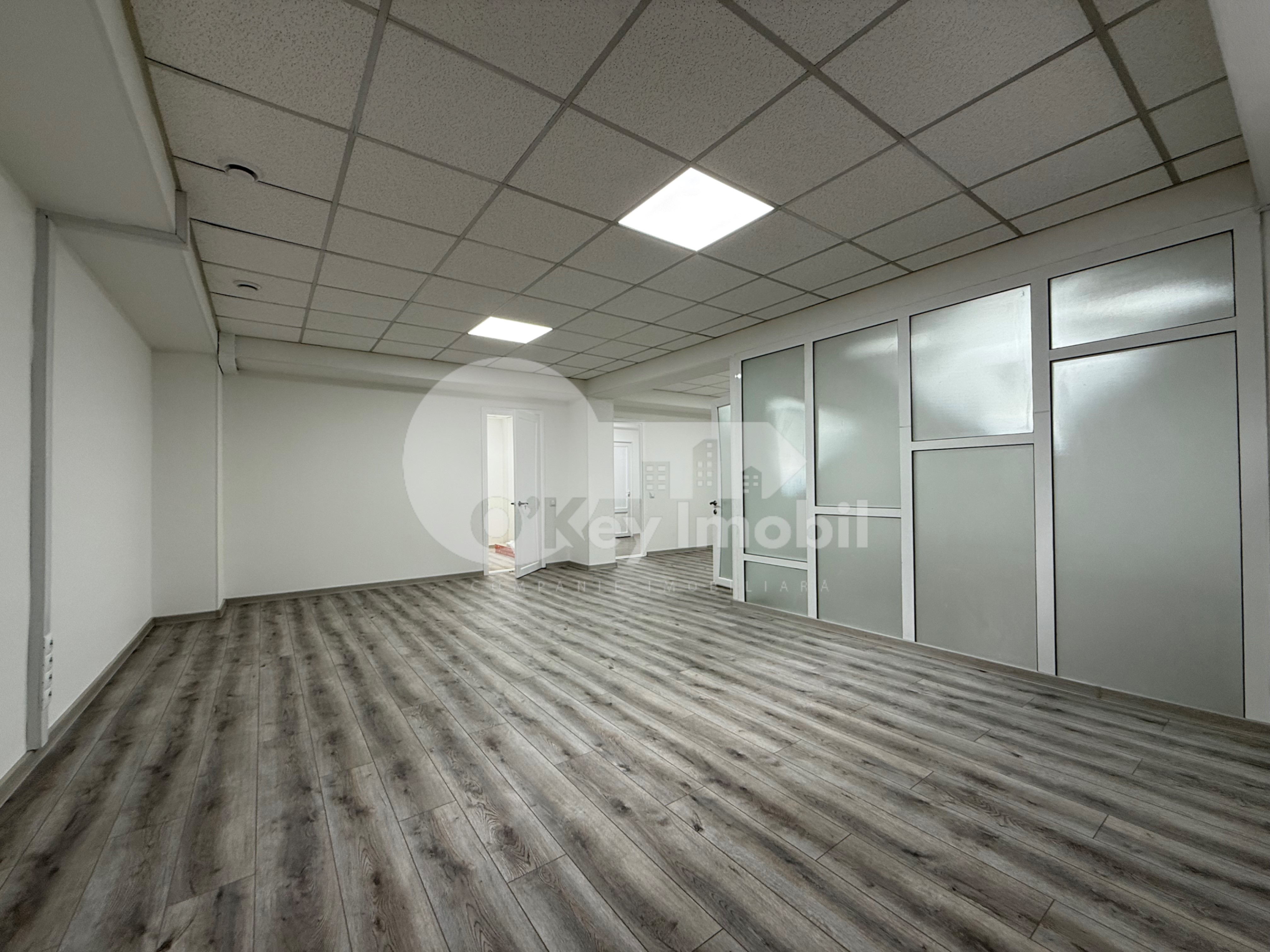 Oficiu, Centru, PETRU RAREȘ