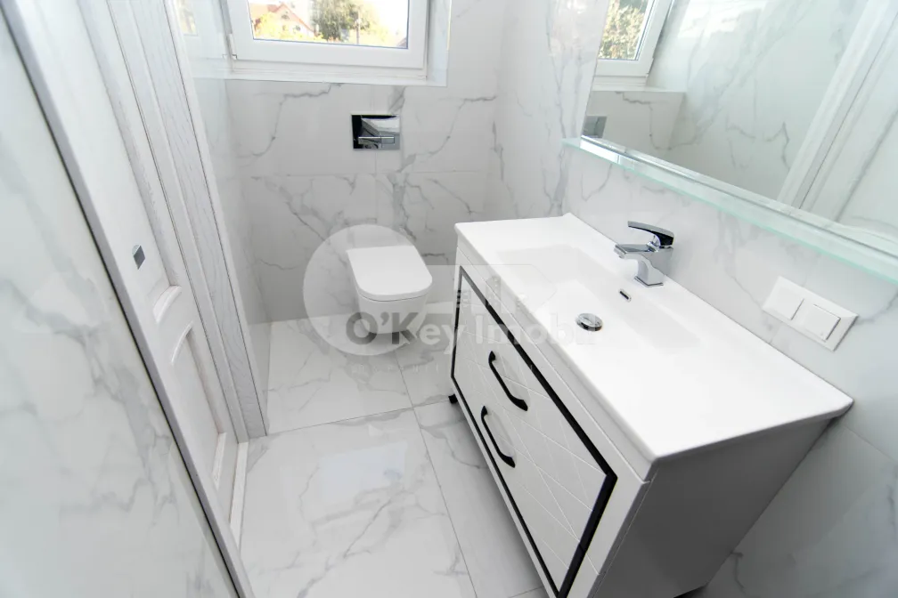 Квартира, Центр, ЧУФЛЯ