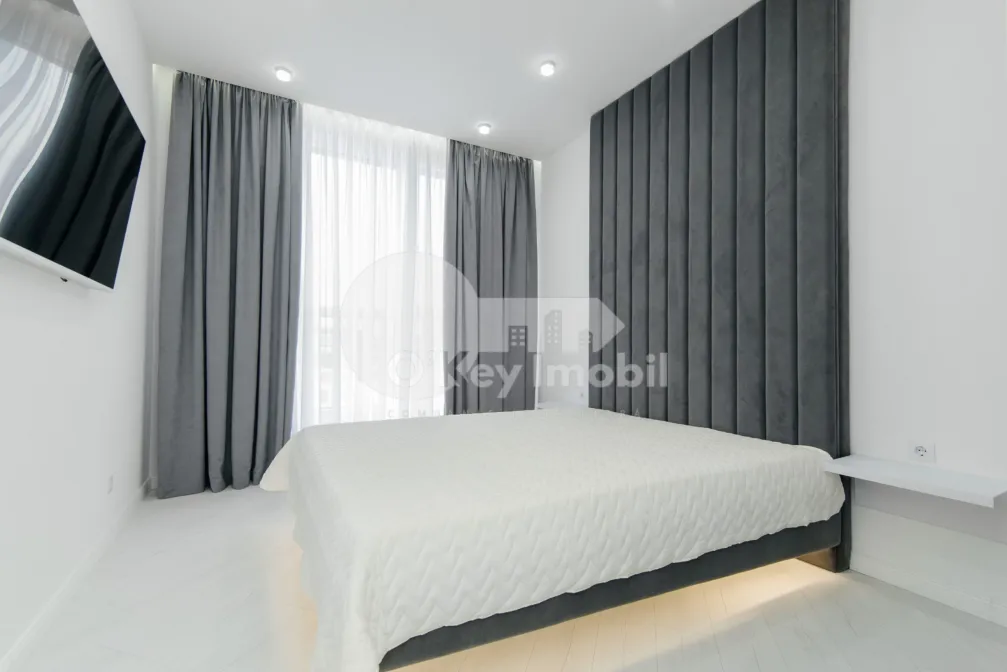 Penthouse, Buiucani
