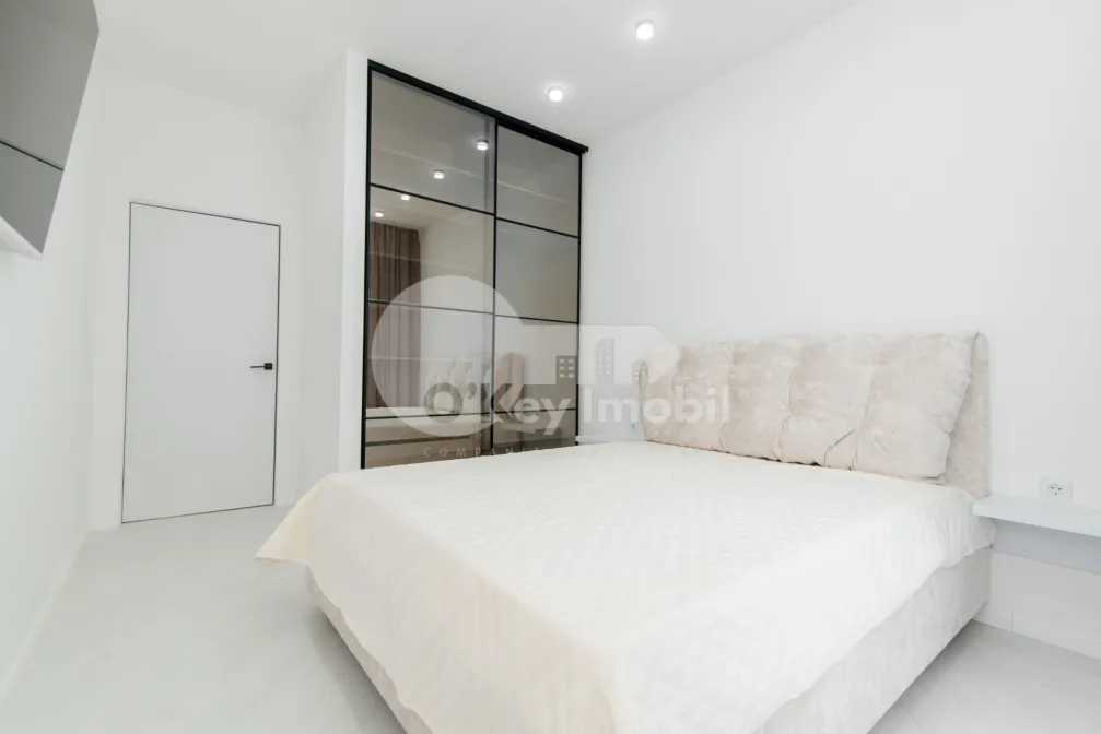 Penthouse, Buiucani