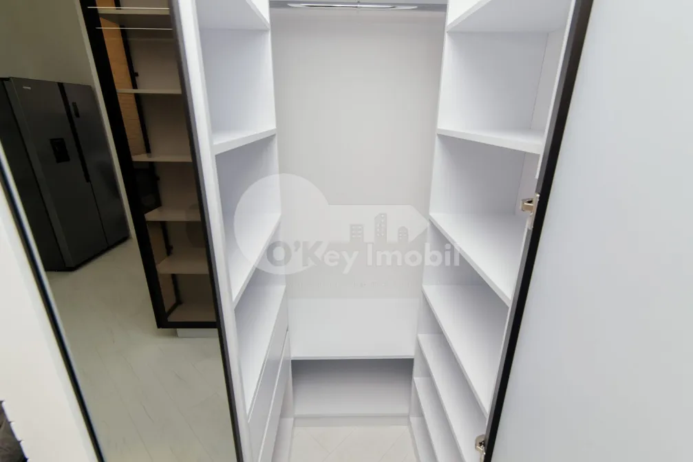 Penthouse, Buiucani