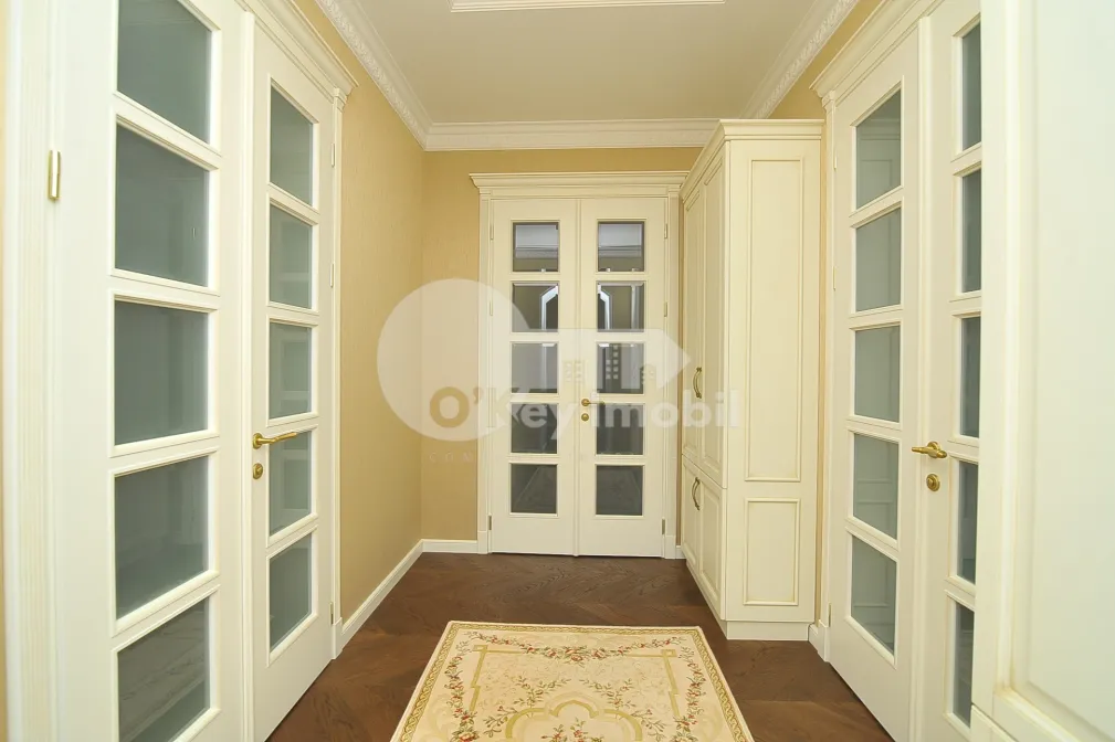 Casă, Centru, PUȘKIN