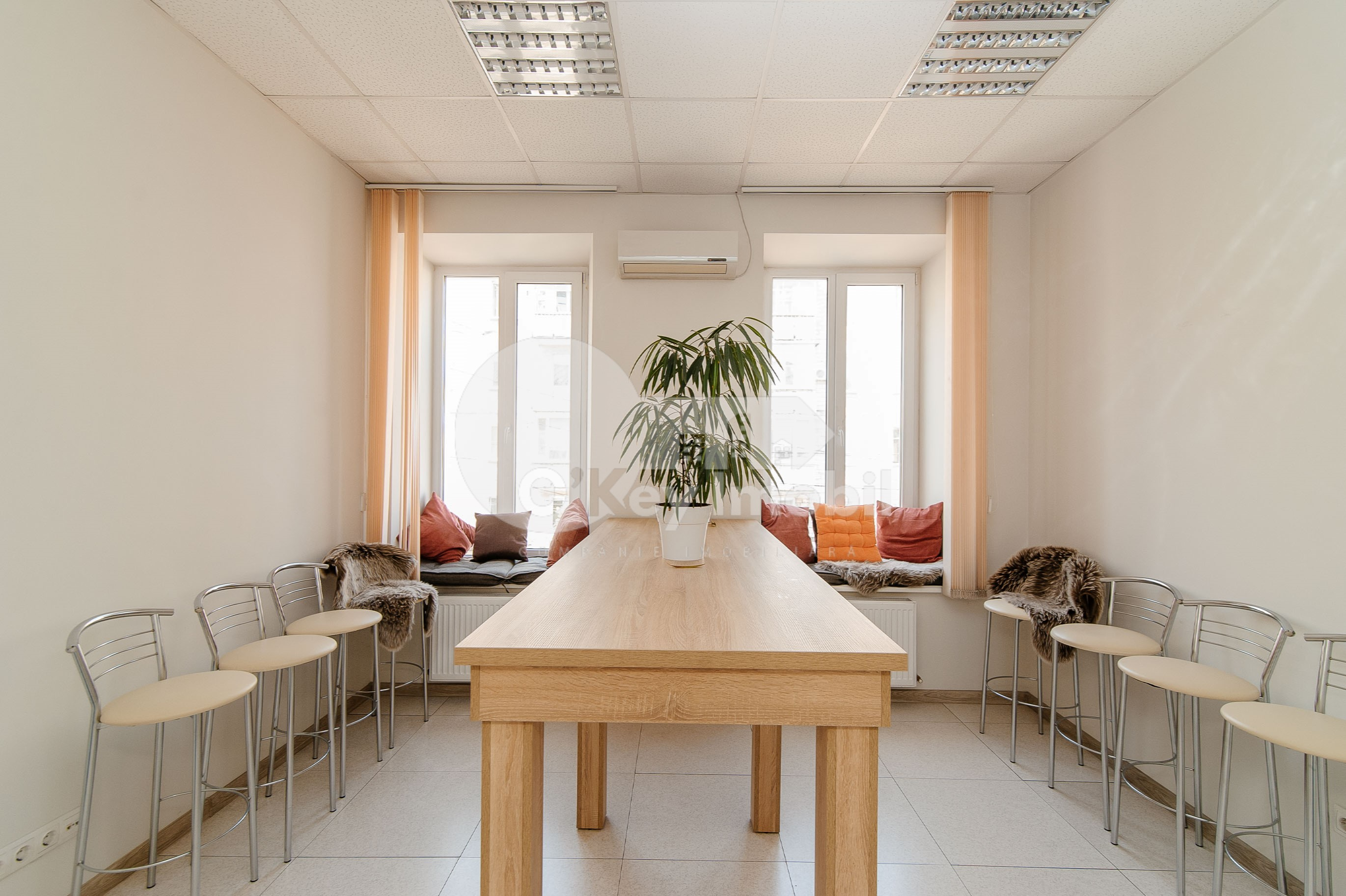 Oficiu, Centru, BUCUREȘTI