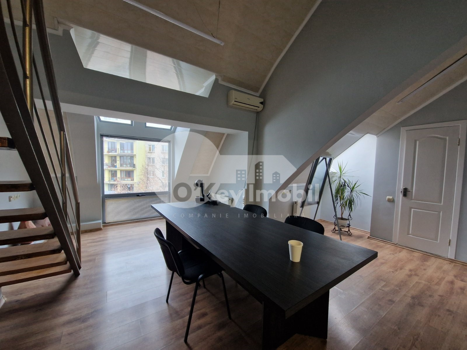 Oficiu, Centru, PUȘKIN