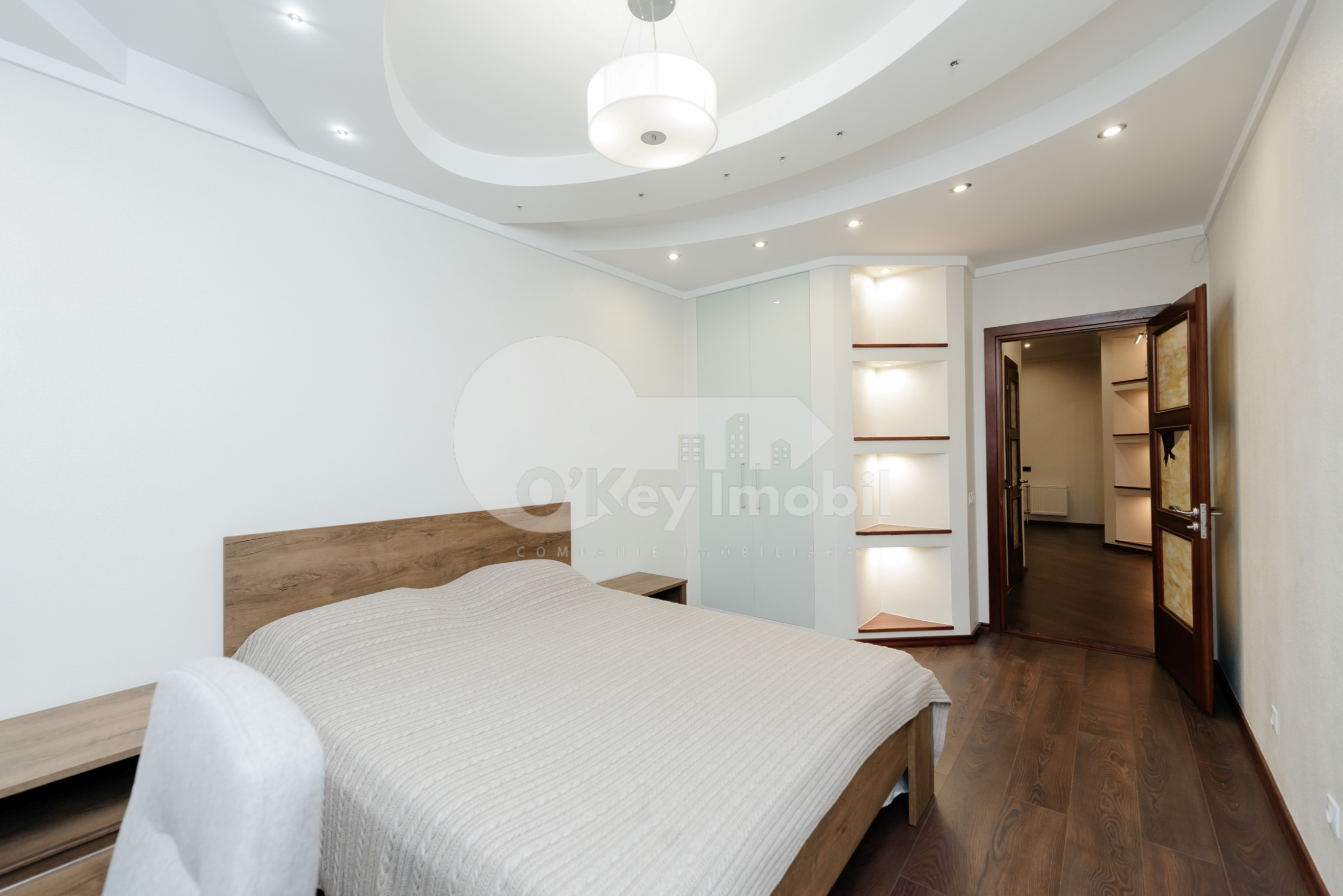 Apartament, Centru, VALEA TRANDAFIRILOR