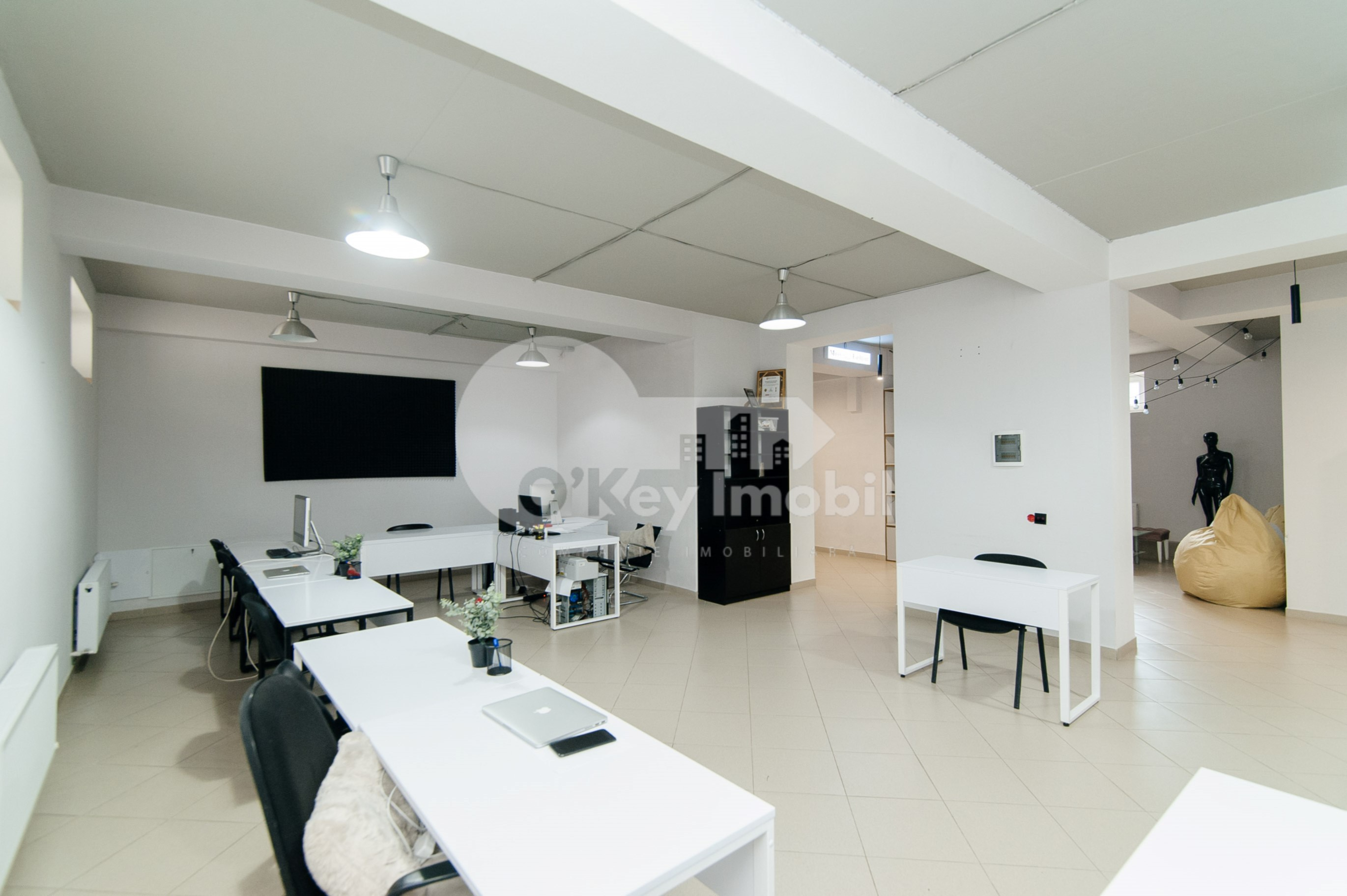 Spațiu Comercial, Buiucani, VASILE COROBAN